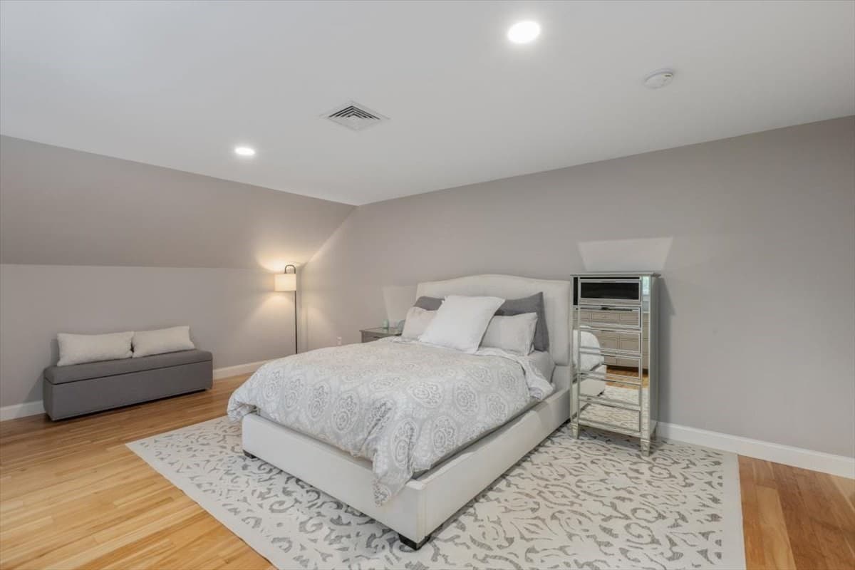 Condominium at 19 Hampstead Street # 19, Methuen MA 01844, Methuen, photo 30 of 42