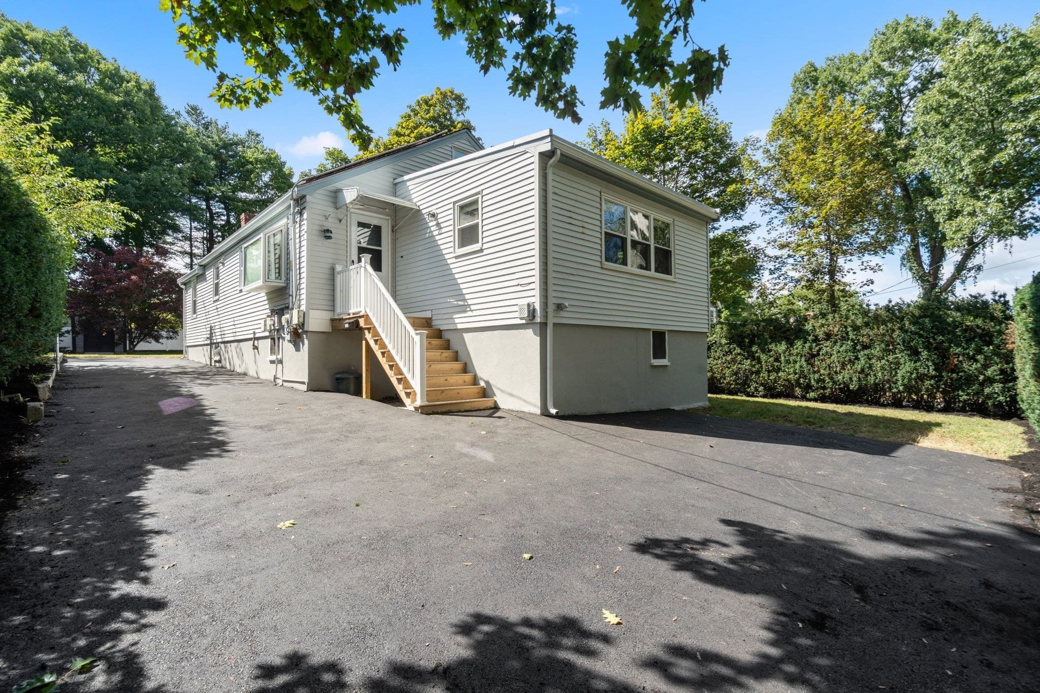 Single Family Residence at 111 Williams Ave, Boston MA 02136, Boston, photo 2 of 32