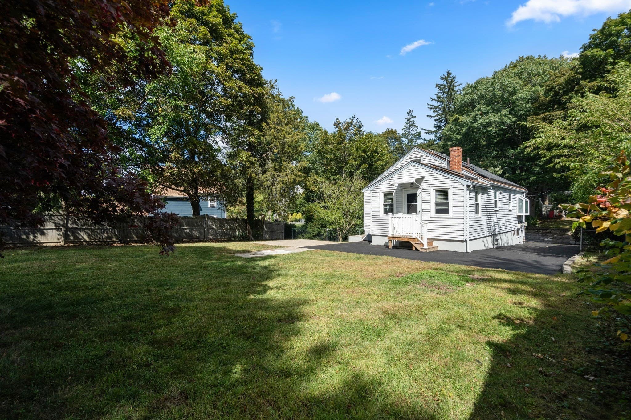Single Family Residence at 111 Williams Ave, Boston MA 02136, Boston, photo 5 of 32