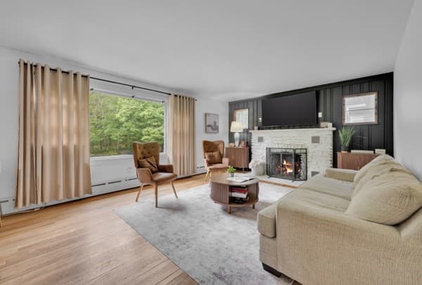 Single Family Residence at 85 Blood Rd, Charlton MA 01507, Charlton, photo 2 of 23