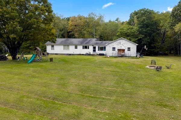 Single Family Residence at 85 Blood Rd, Charlton MA 01507, Charlton, photo 20 of 23