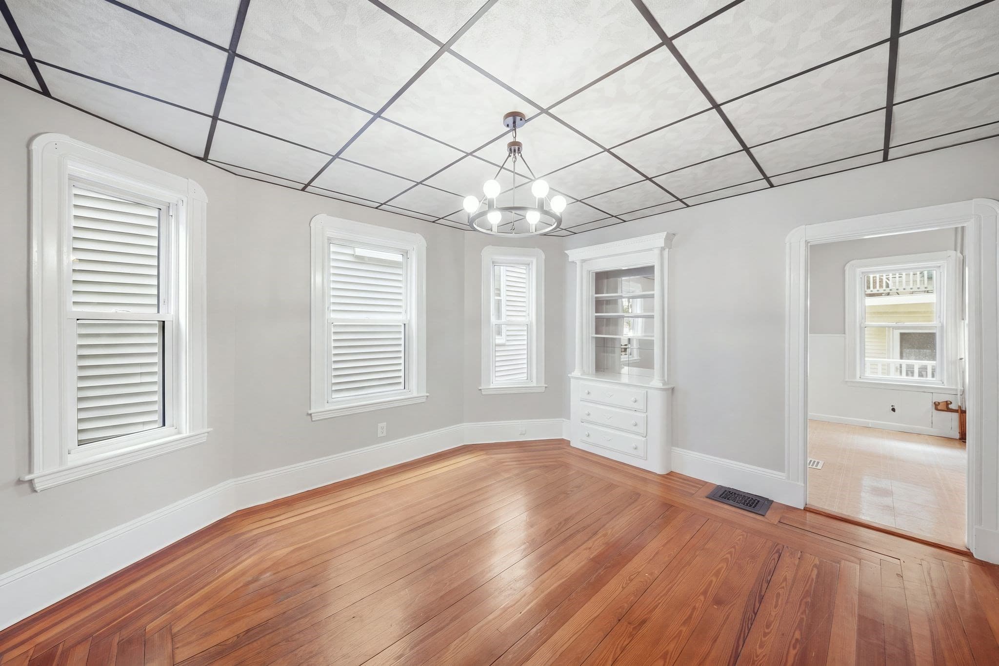 Multi Family at 16 Henry Ave, Somerville MA 02144, Somerville, photo 10 of 42