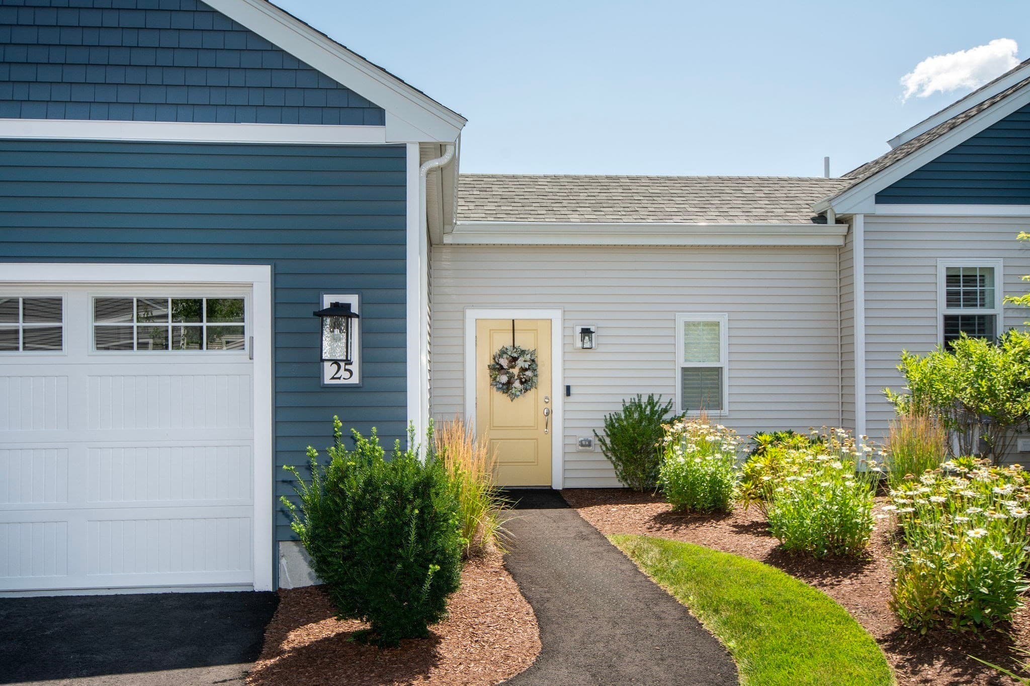 Condominium at 25 Outlook East Rd # 25, Plymouth MA 02360, Plymouth, photo 4 of 27