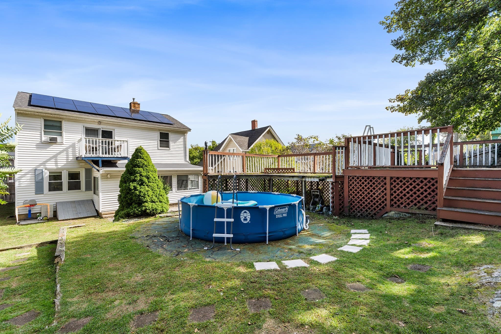 Single Family Residence at 140 Lynnfield St, Lynn MA 01904, Lynn, photo 32 of 35