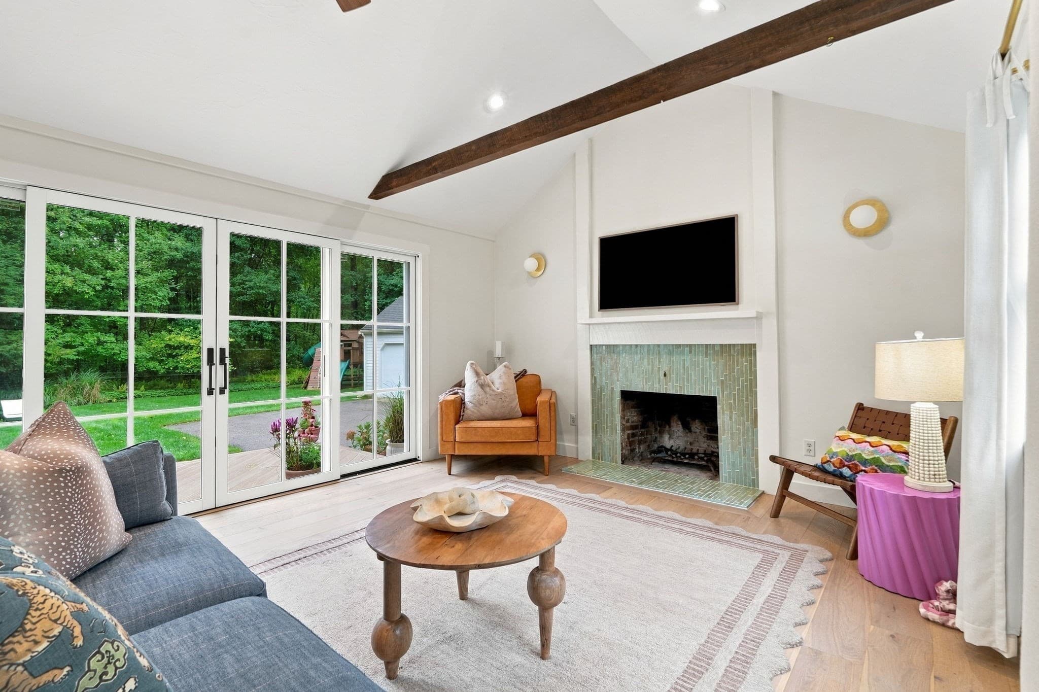 Single Family Residence at 615 Franklin St, Duxbury MA 02332, Duxbury, photo 3 of 41