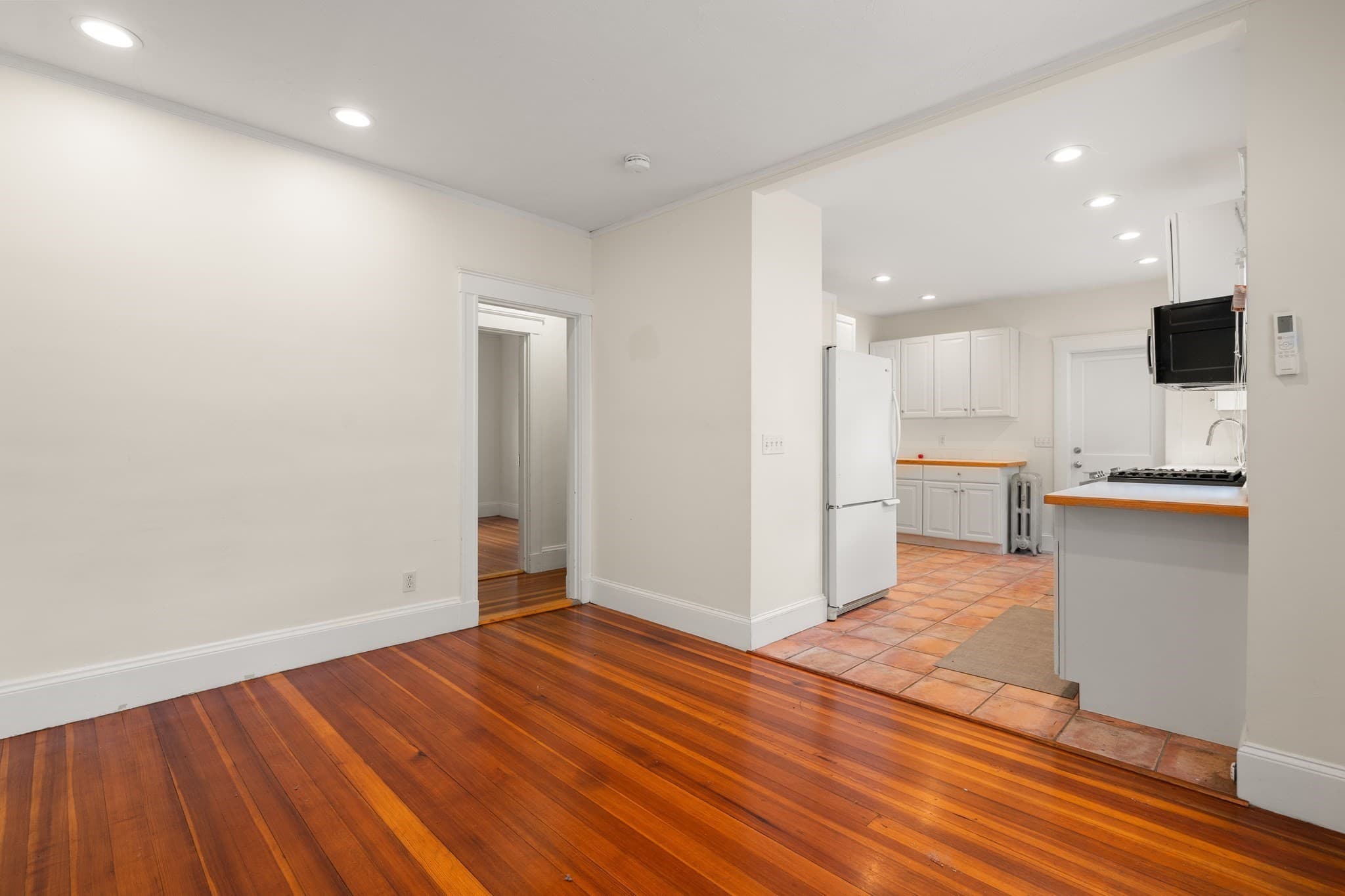 Condominium at 70 Putnam Street # 70, Watertown MA 02472, Watertown, photo 4 of 22