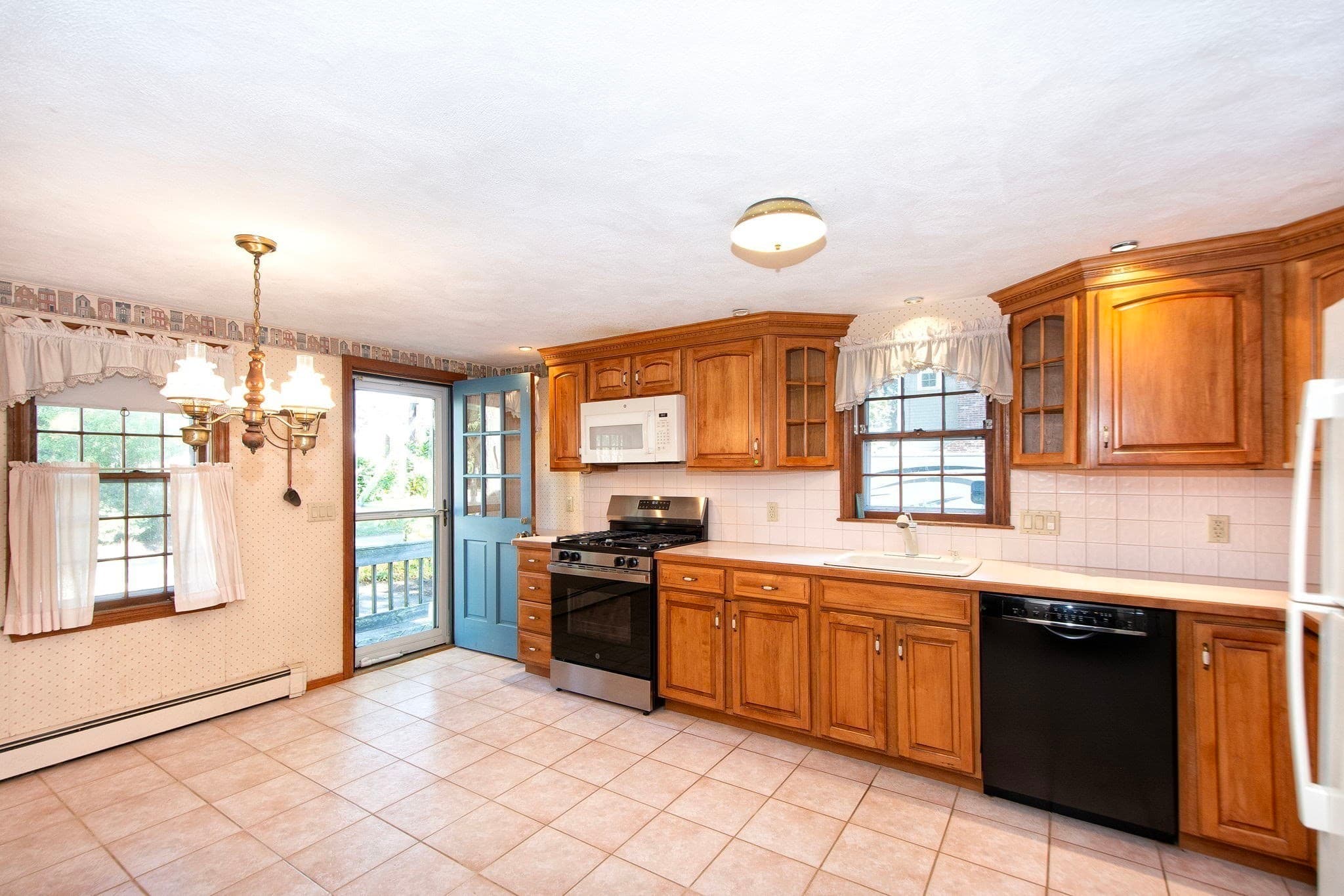 Single Family Residence at 5 Bay Point Path, Marshfield MA 02050, Marshfield, photo 10 of 42
