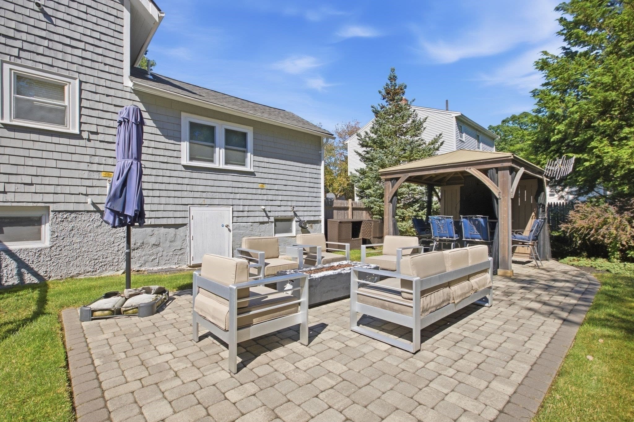 Single Family Residence at 29 Canterbury Drive, Reading MA 01867, Reading, photo 28 of 40