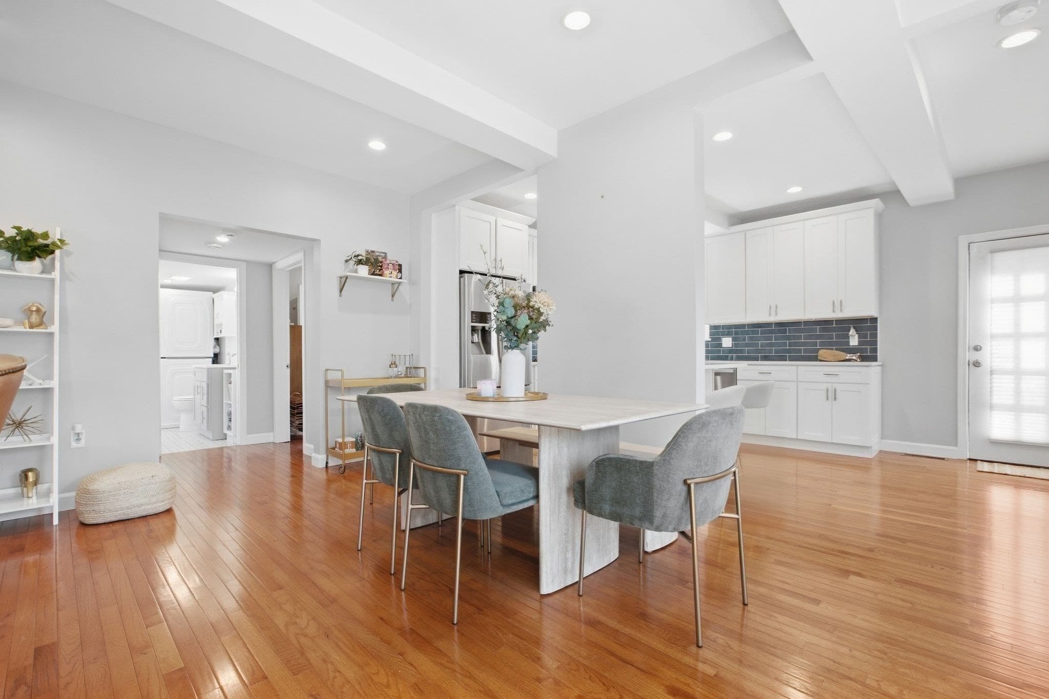 Single Family Residence at 29 Canterbury Drive, Reading MA 01867, Reading, photo 5 of 40