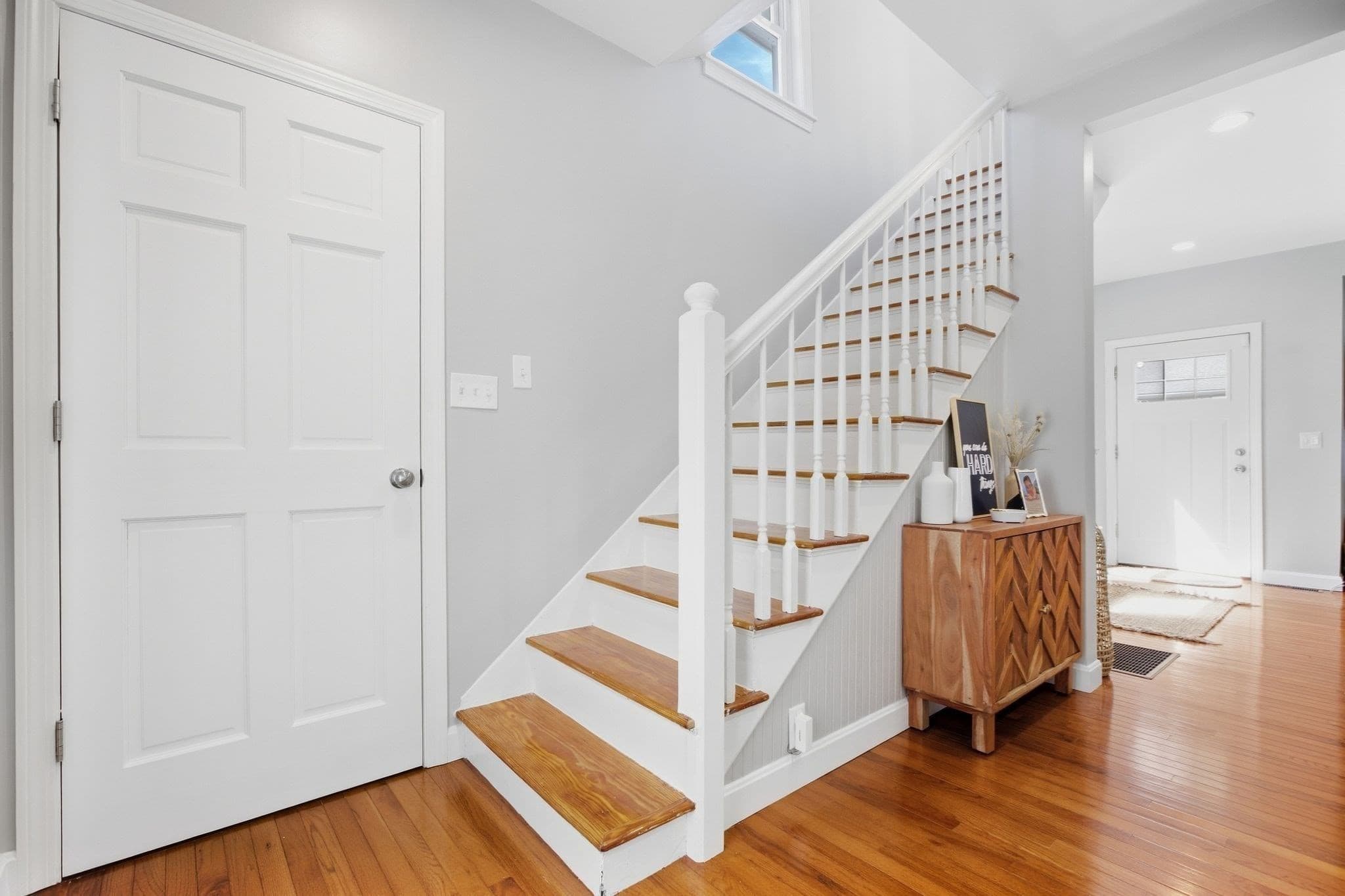 Single Family Residence at 29 Canterbury Drive, Reading MA 01867, Reading, photo 21 of 40