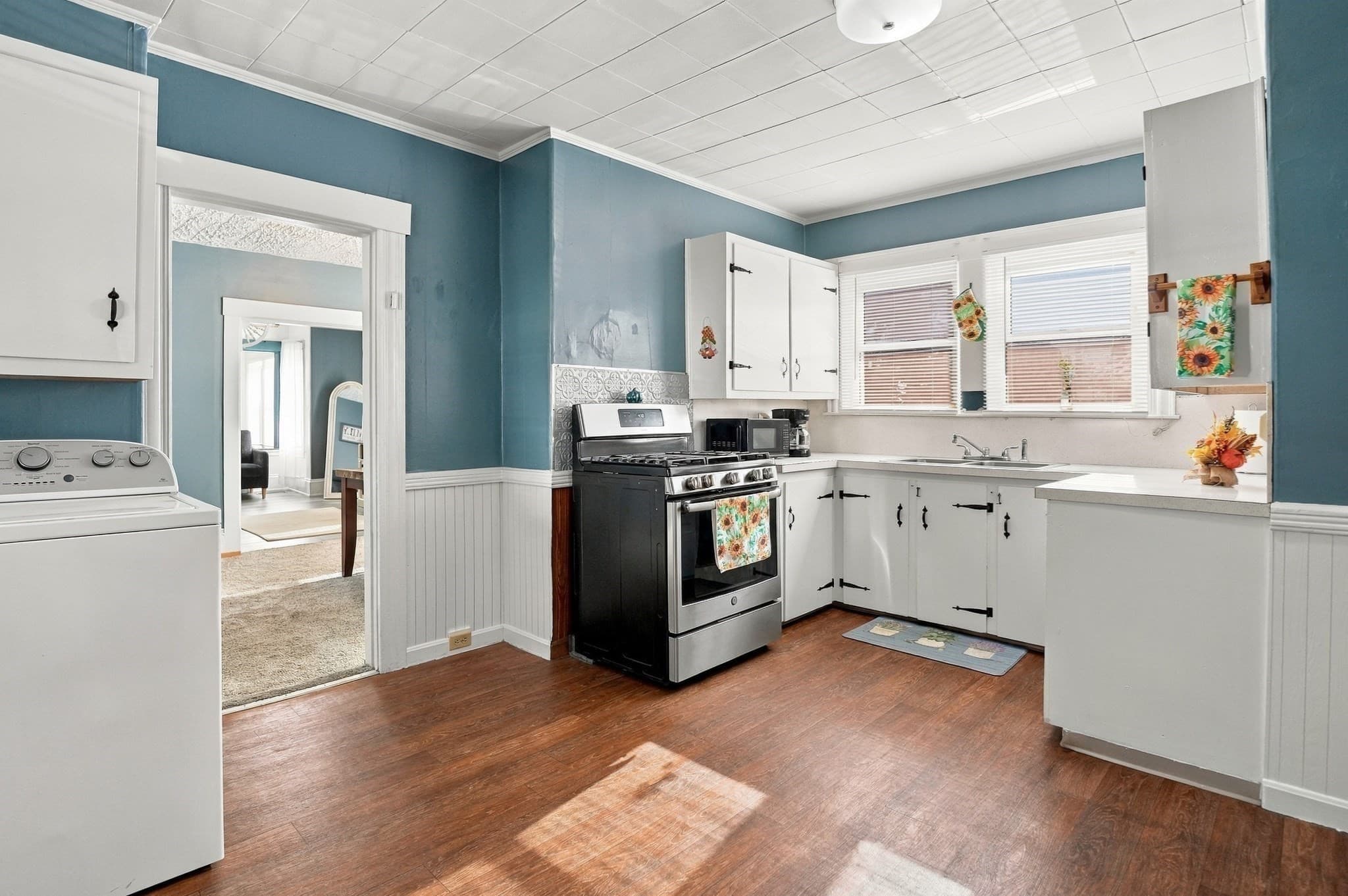 Single Family Residence at 86 Lawton Avenue, Fitchburg MA 01420, Fitchburg, photo 12 of 37