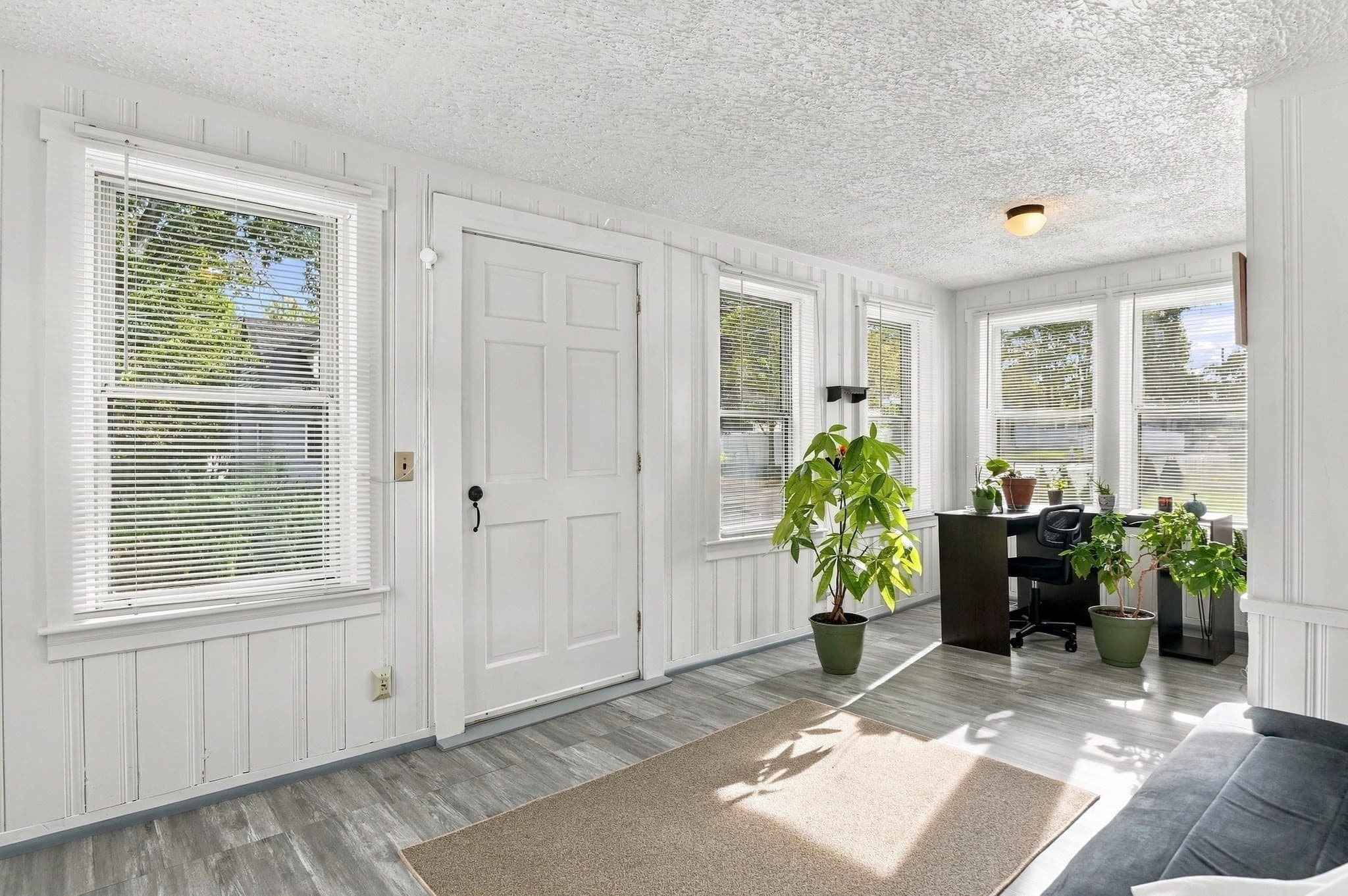 Single Family Residence at 86 Lawton Avenue, Fitchburg MA 01420, Fitchburg, photo 4 of 37