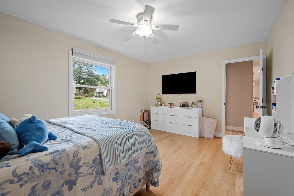 Single Family Residence at 17 Vinal St, Hudson MA 01749, Hudson, photo 18 of 40