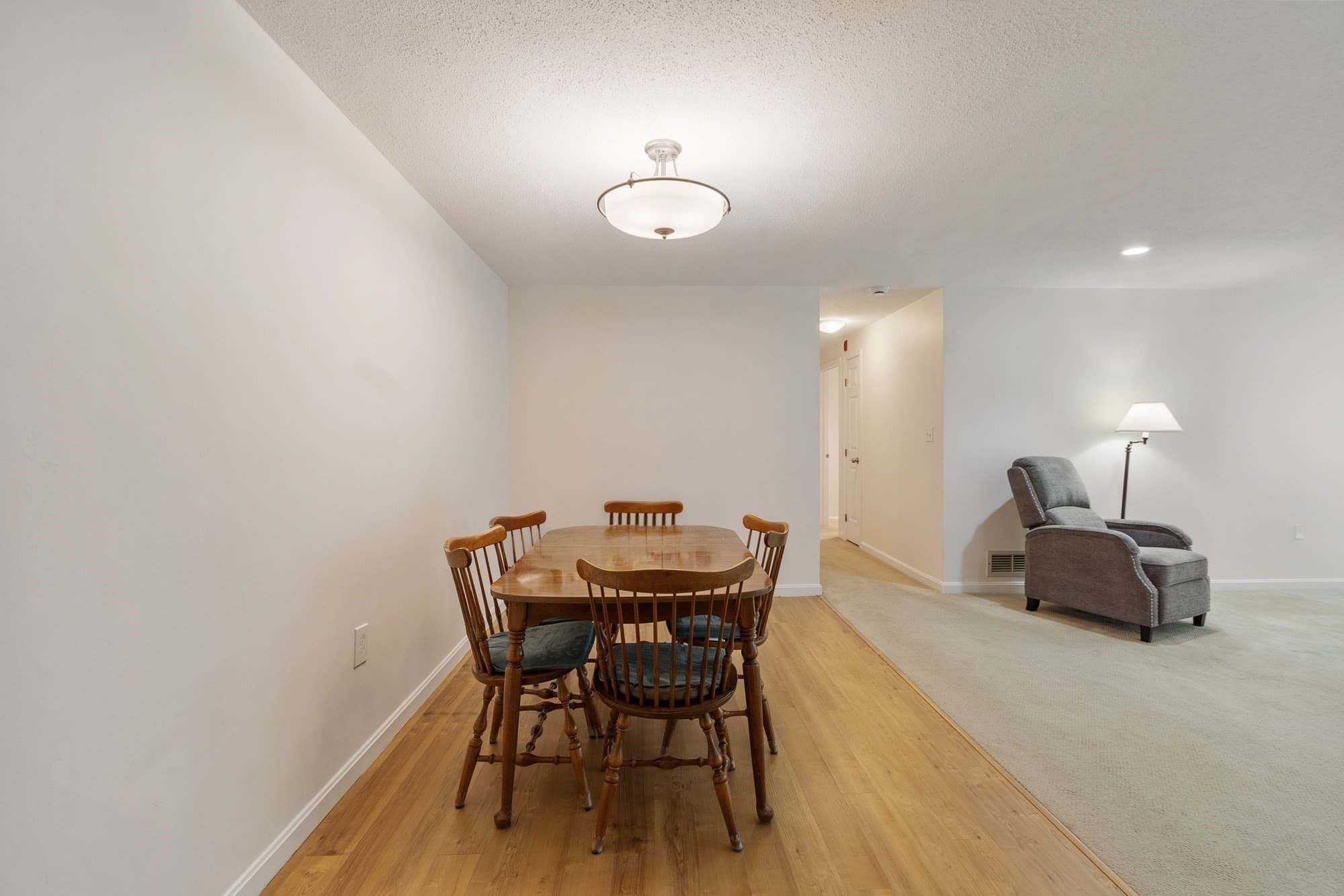 Condominium at 10 Ledgewood Way # 10, Peabody MA 01960, Peabody, photo 7 of 40