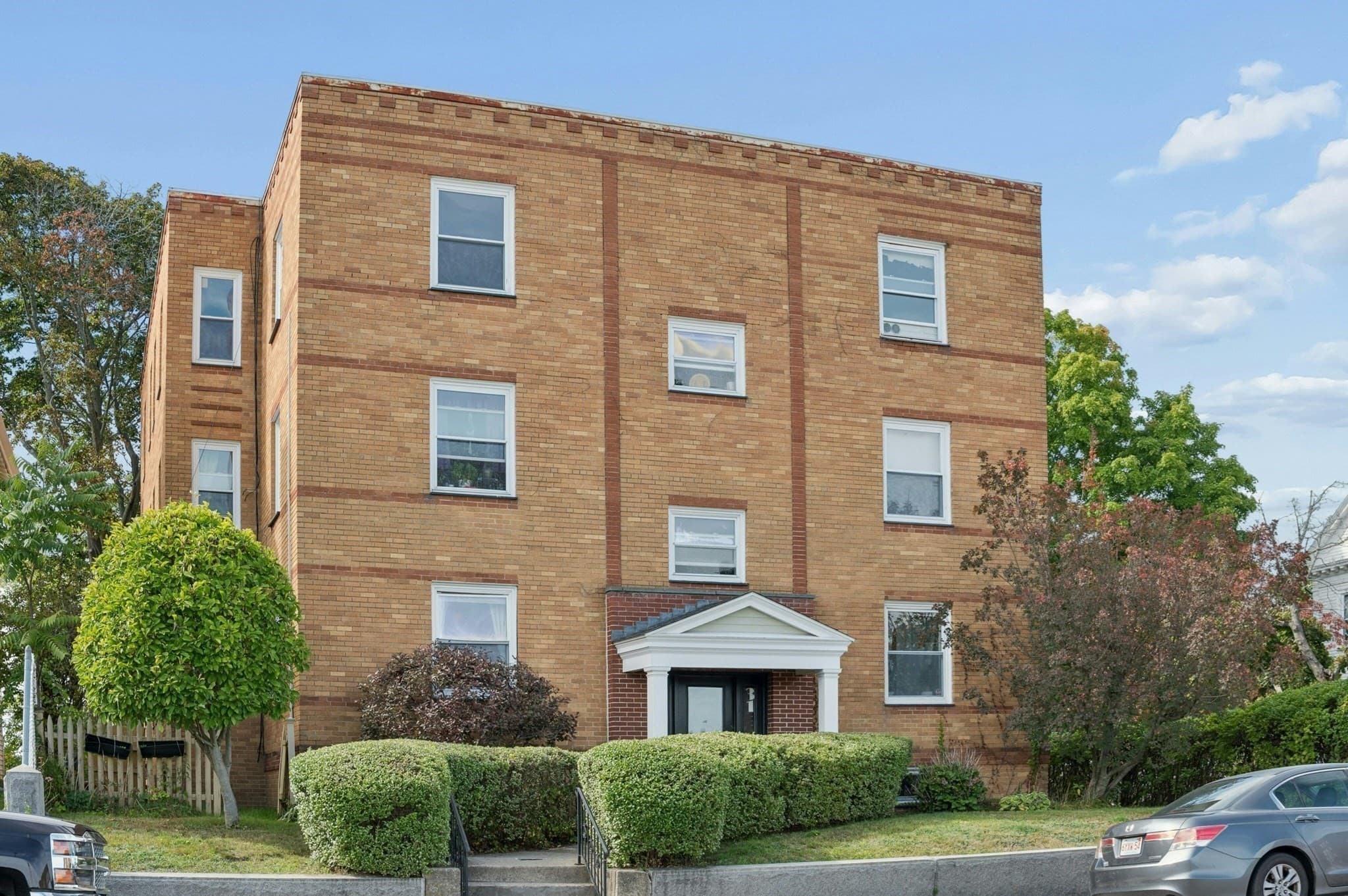 Condominium at 31 Chestnut St # 1, Worcester MA 01609, Worcester, photo 26 of 31
