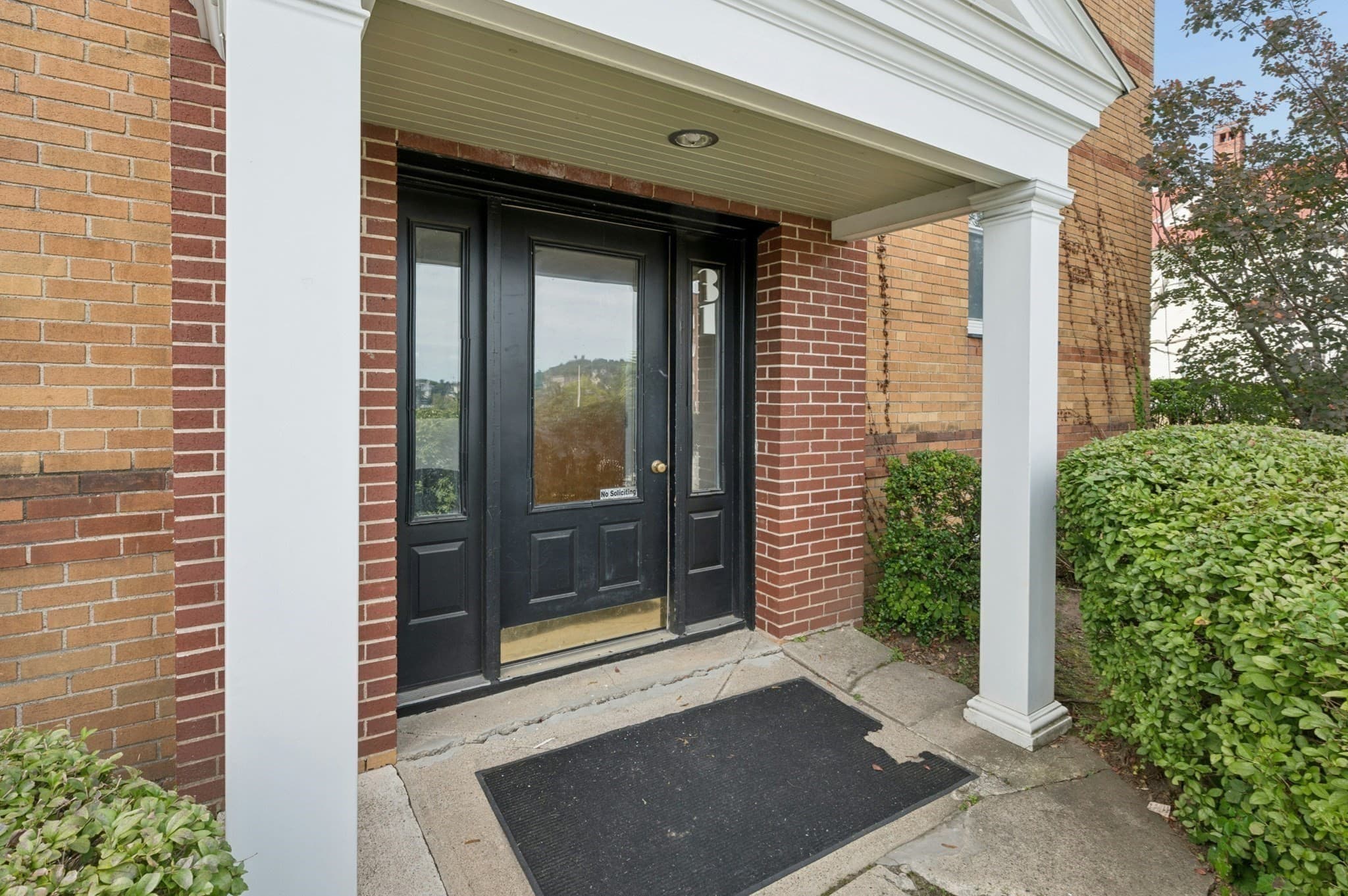 Condominium at 31 Chestnut St # 1, Worcester MA 01609, Worcester, photo 24 of 31