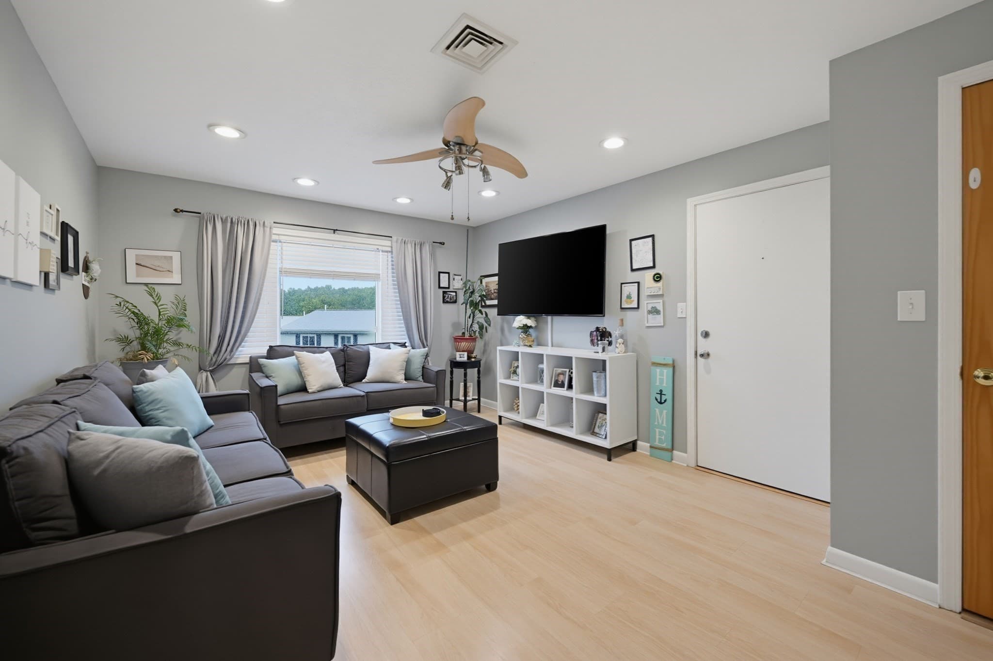Condominium at 5455 N Main St # 6F, Fall River MA 02720, Fall River, photo 8 of 21