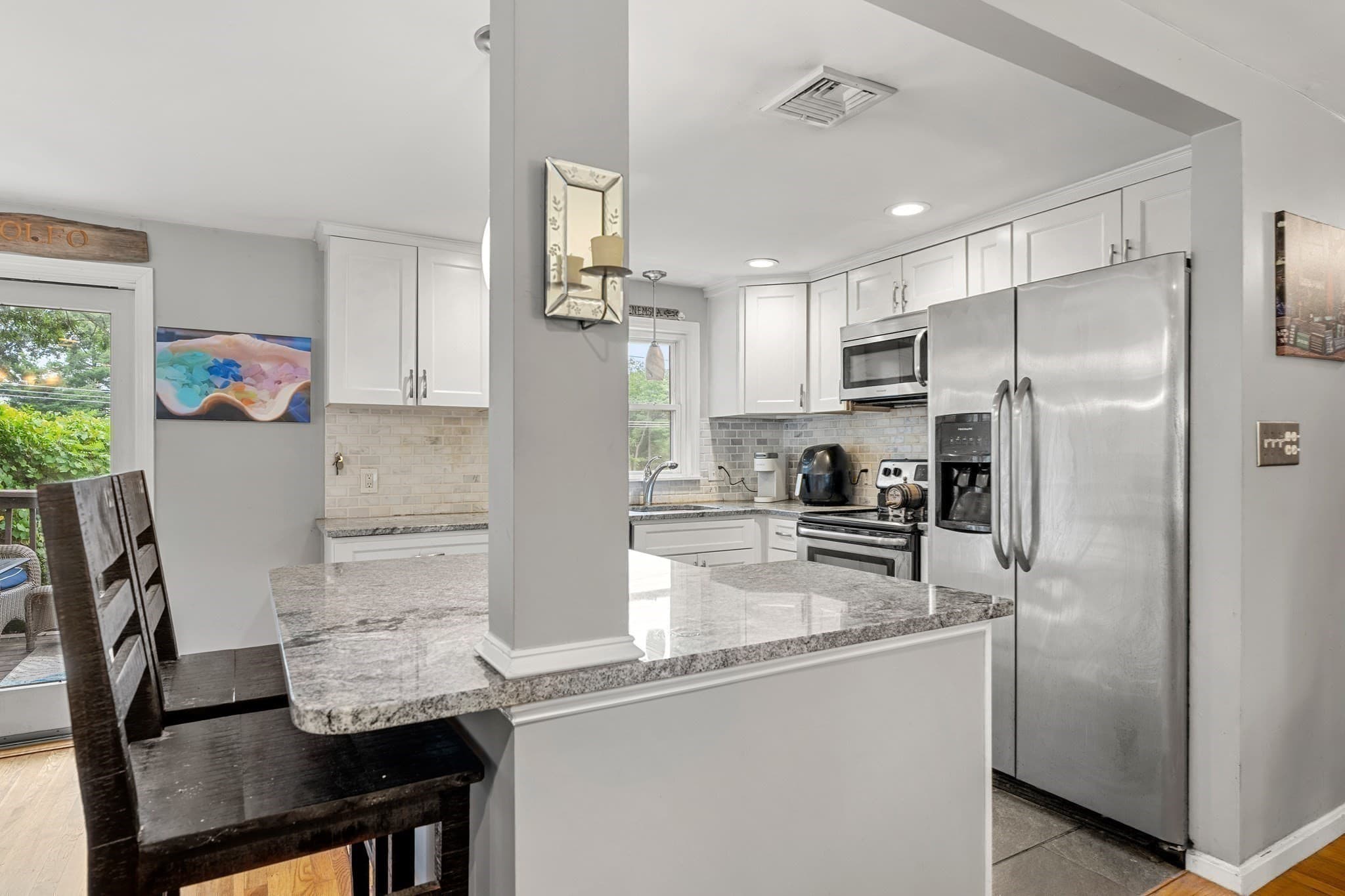 Single Family Residence at 20 Robinhood Lane, Billerica MA 01821, Billerica, photo 10 of 34