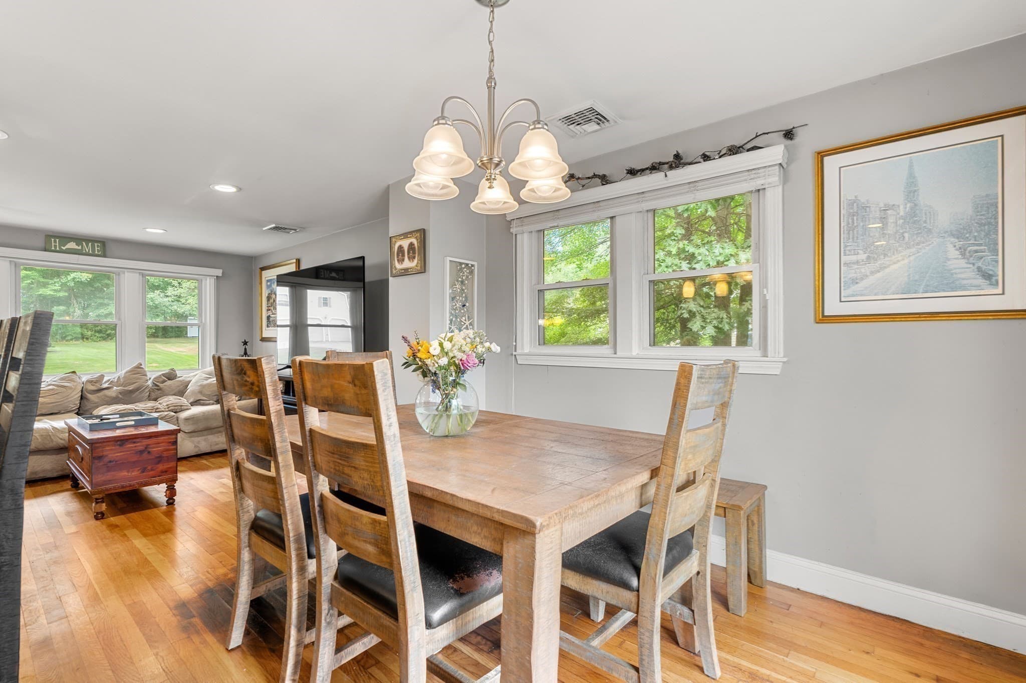 Single Family Residence at 20 Robinhood Lane, Billerica MA 01821, Billerica, photo 11 of 34