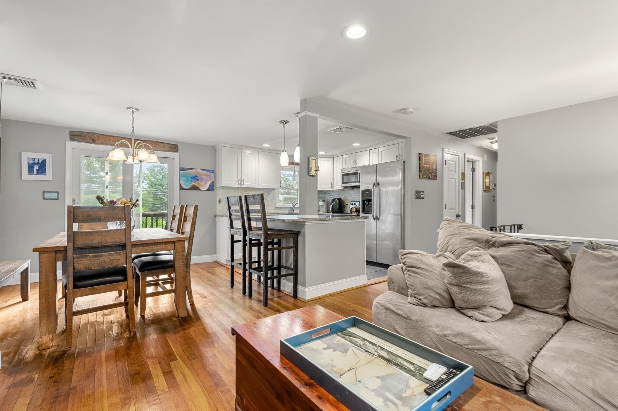 Single Family Residence at 20 Robinhood Lane, Billerica MA 01821, Billerica, photo 8 of 34
