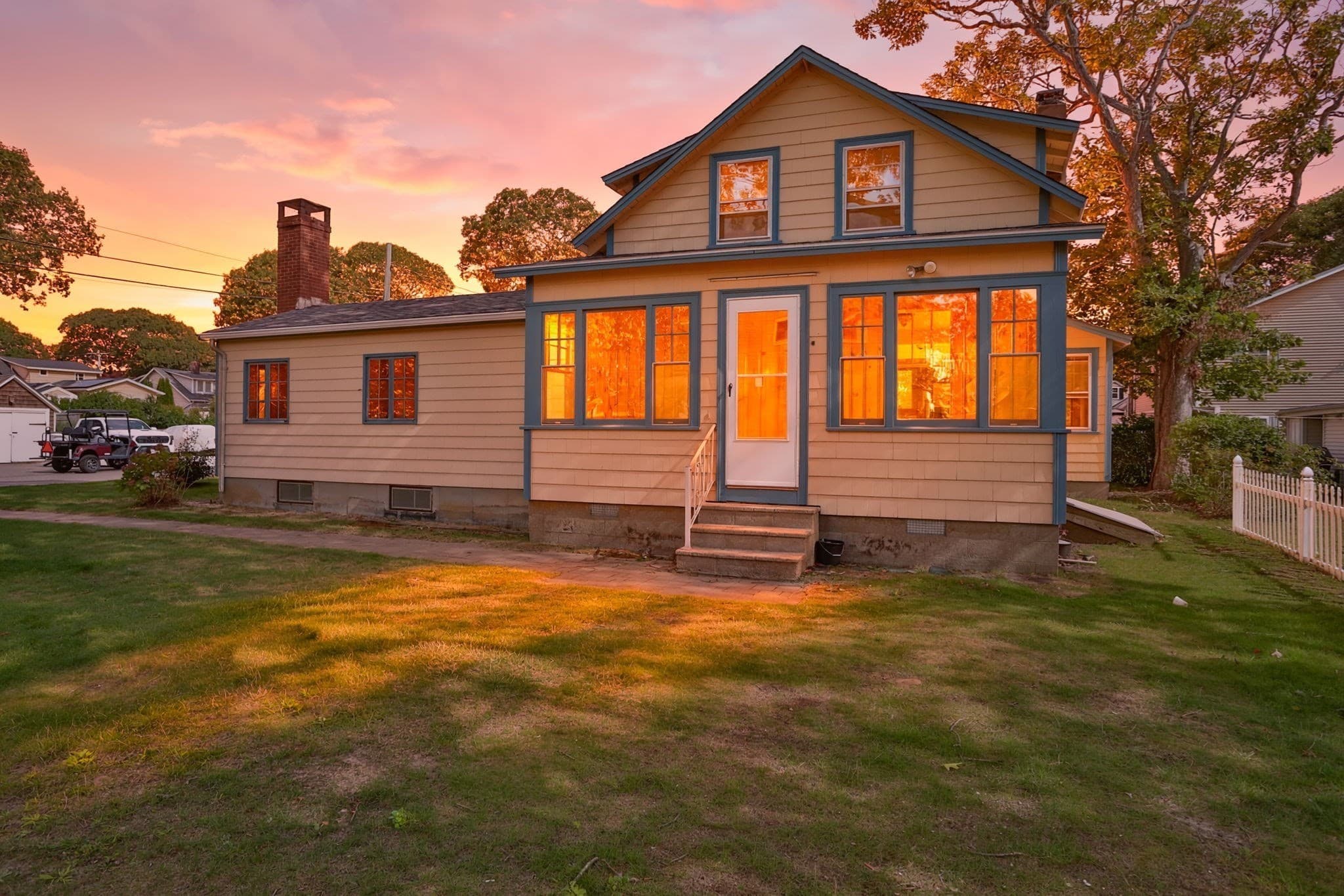 Single Family Residence at 30 Monroe St, Wareham MA 02532, Wareham, photo 2 of 35