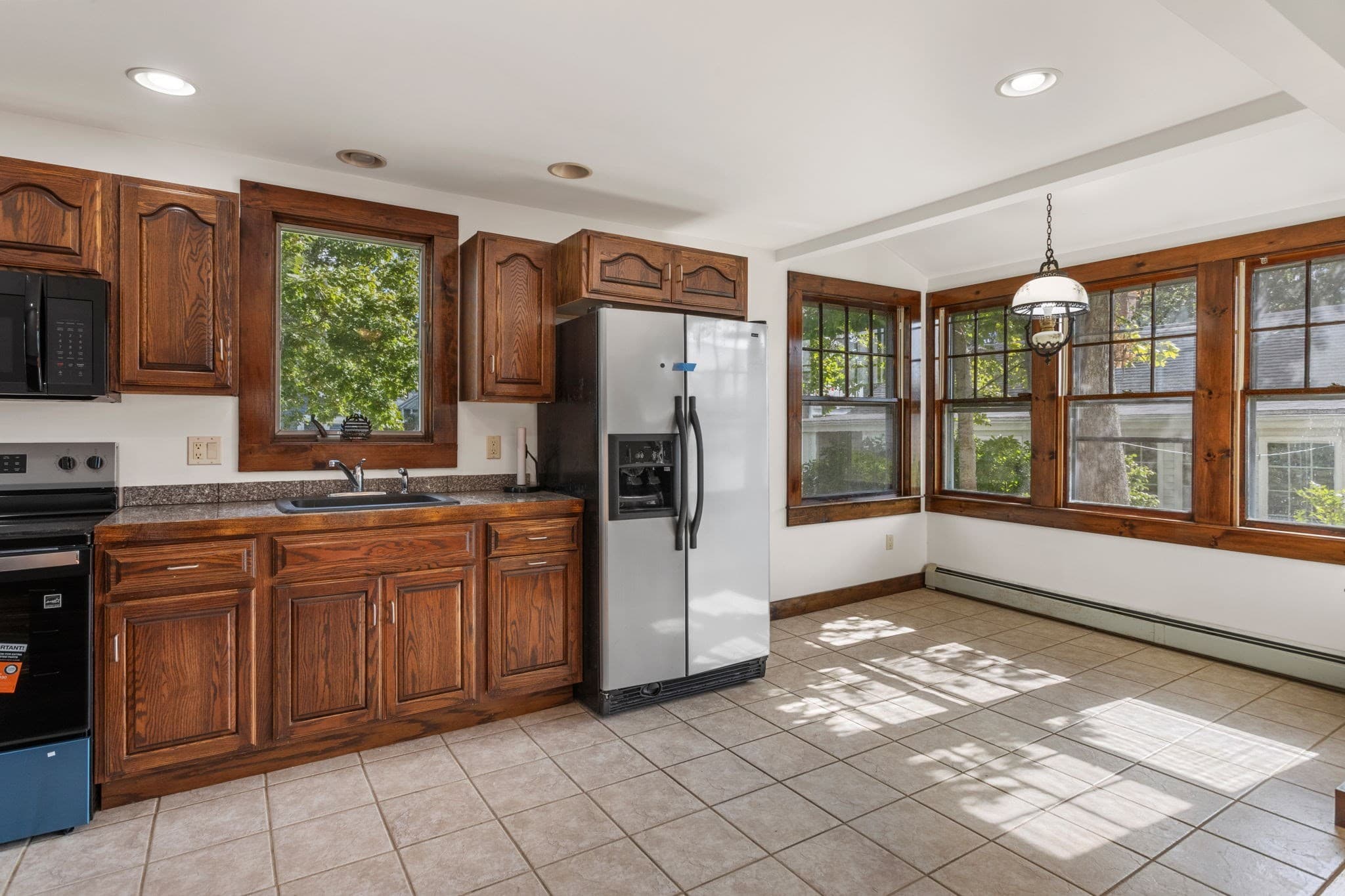 Single Family Residence at 30 Monroe St, Wareham MA 02532, Wareham, photo 10 of 35