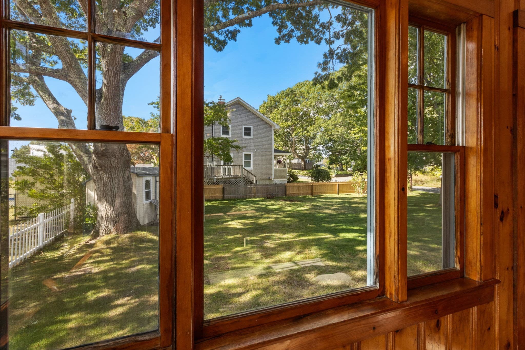 Single Family Residence at 30 Monroe St, Wareham MA 02532, Wareham, photo 4 of 35