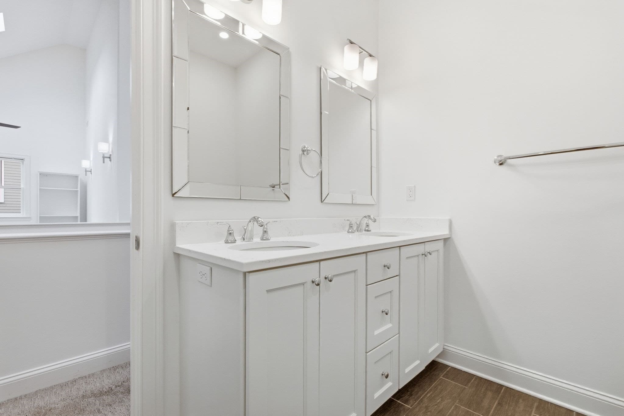 Condominium at 38 Green Meadow Dr # 38, Reading MA 01867, Reading, photo 32 of 42