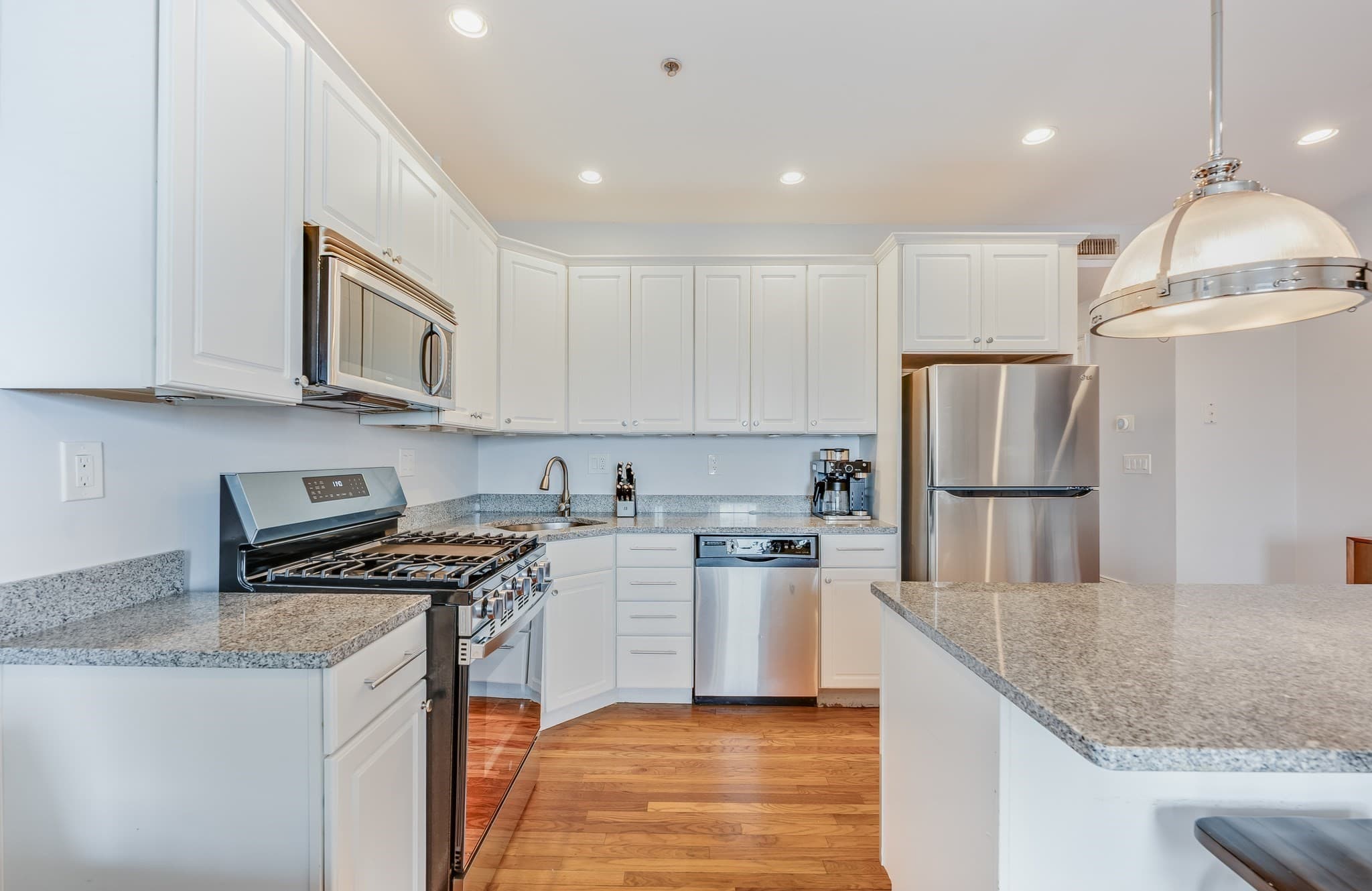 Condominium at 134-136 W 9th St # 7, Boston MA 02127, Boston, photo 3 of 15