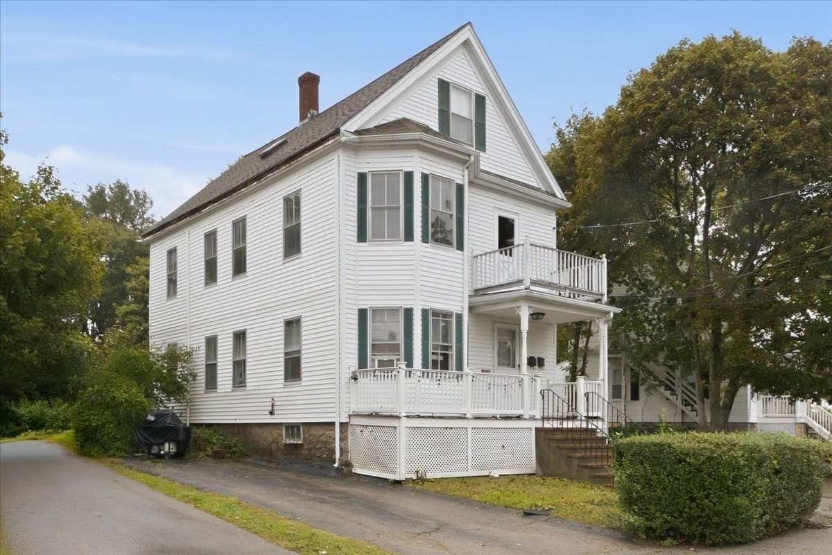 3 Family at 40-40 1/2 Savin Avenue, Norwood MA 02062, Norwood, photo 3 of 42
