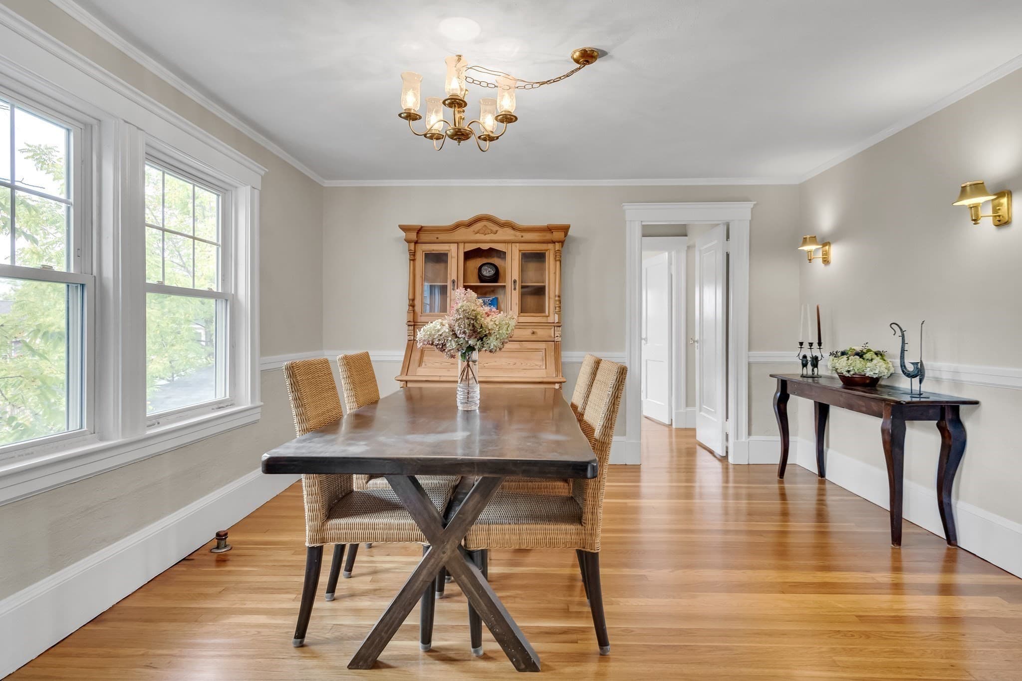 Condominium at 30 Oakley Rd # 2, Watertown MA 02472, Watertown, photo 6 of 28