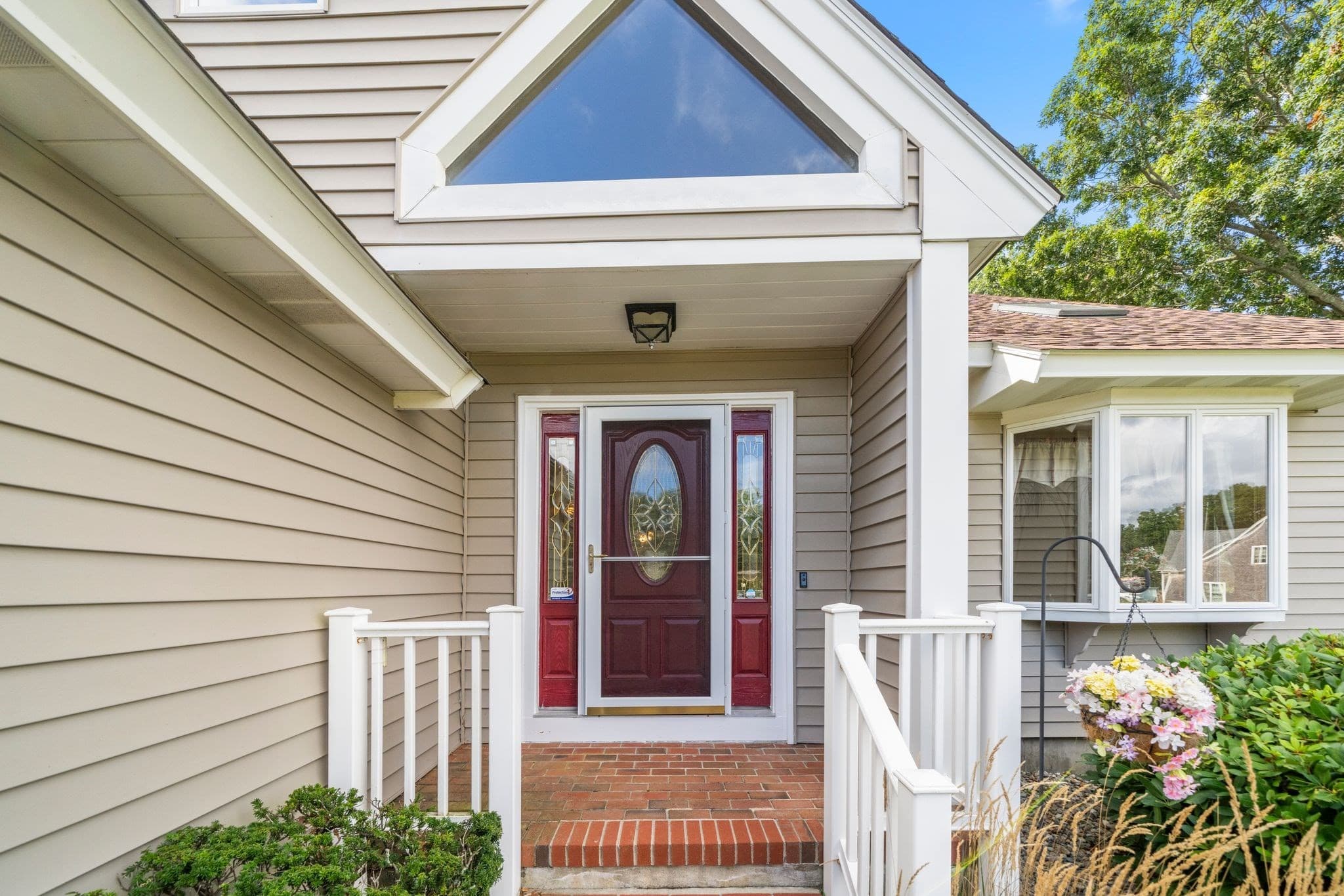 Single Family Residence at 36 Noreast Dr, Bourne MA 02562, Bourne, photo 4 of 41