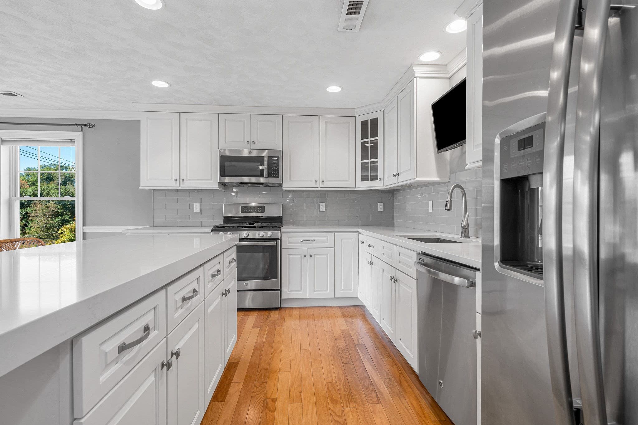 Condominium at 15 Church St # 304, Wilmington MA 01887, Wilmington, photo 7 of 38