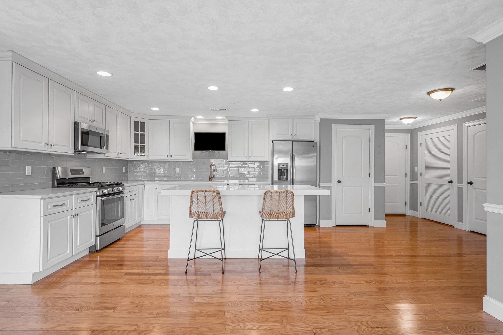 Condominium at 15 Church St # 304, Wilmington MA 01887, Wilmington, photo 4 of 38