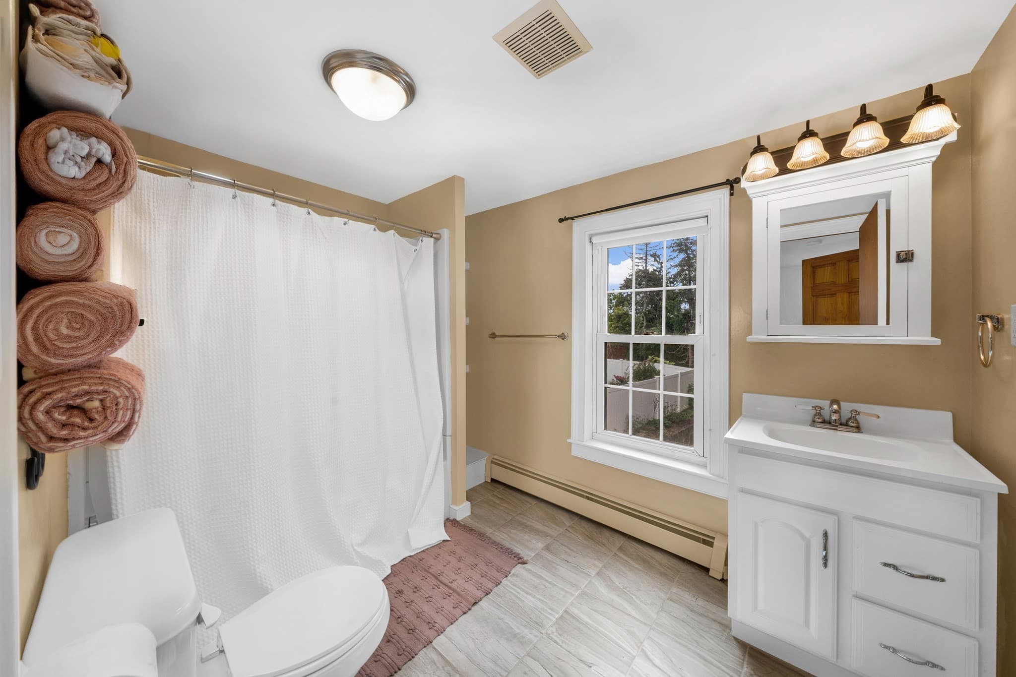 Single Family Residence at 15 Lincoln Ct, Amesbury MA 01913, Amesbury, photo 25 of 38
