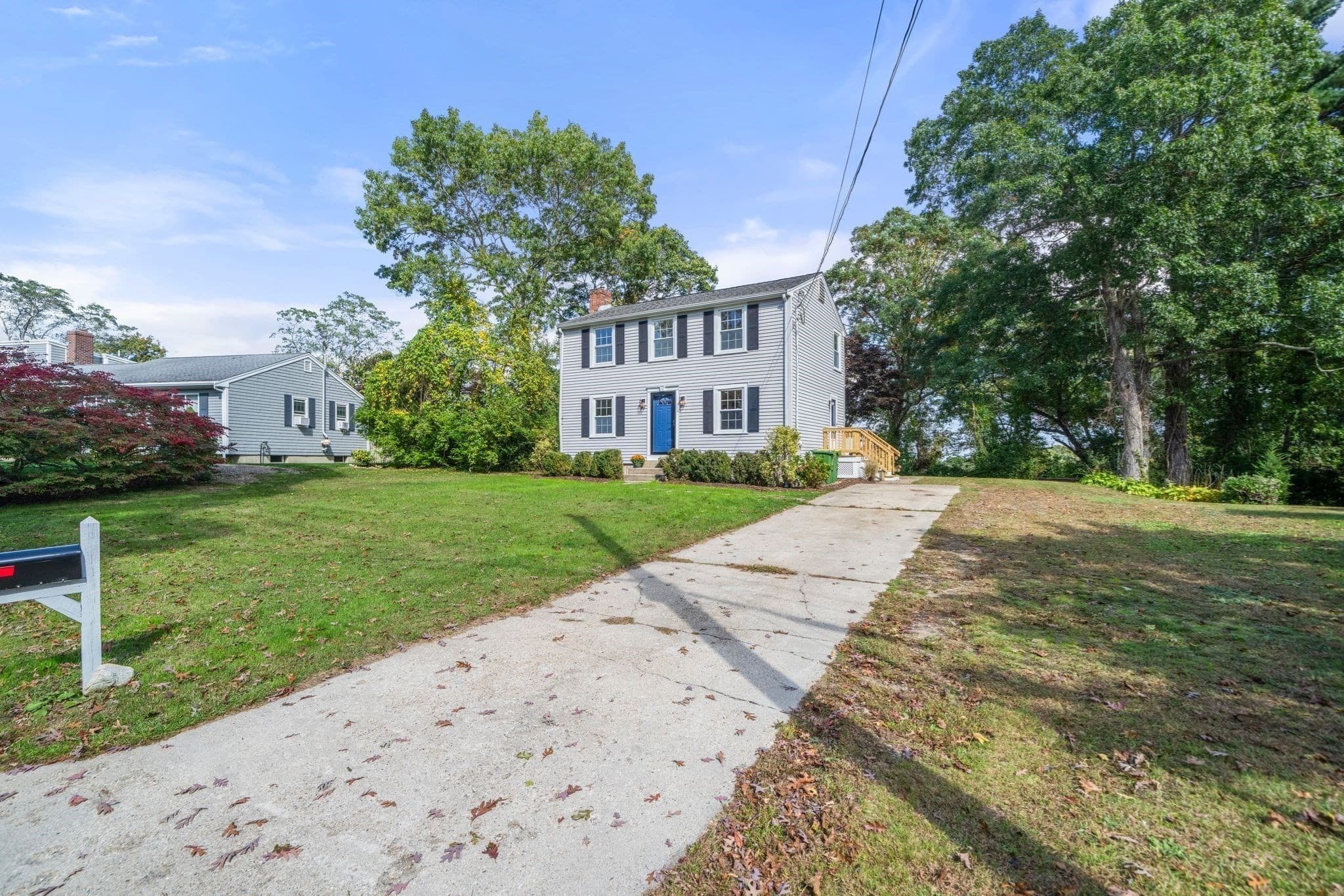 Single Family Residence at 32 Grandview Dr, Plymouth MA 02360, Plymouth, photo 2 of 39