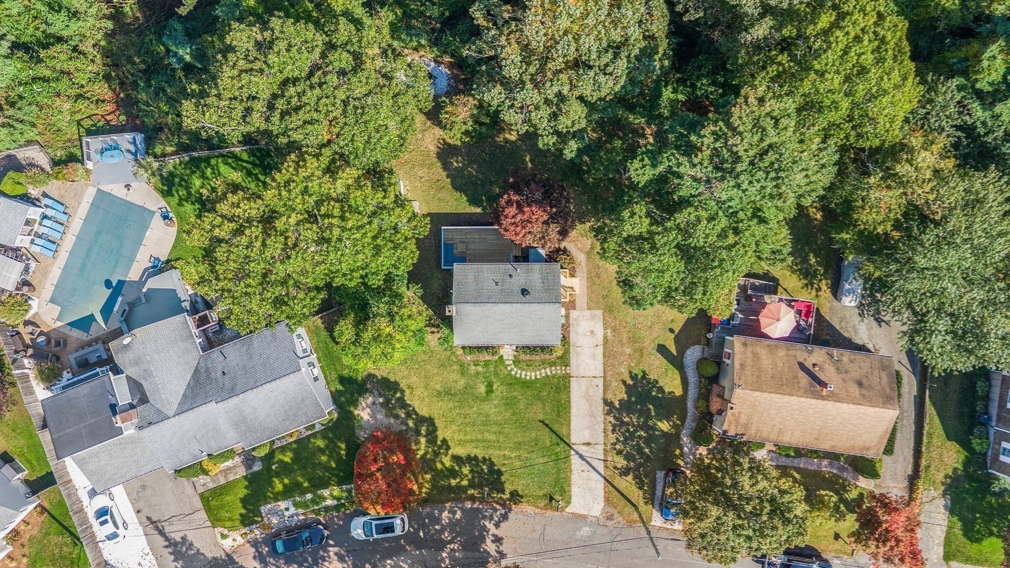 Single Family Residence at 32 Grandview Dr, Plymouth MA 02360, Plymouth, photo 7 of 39
