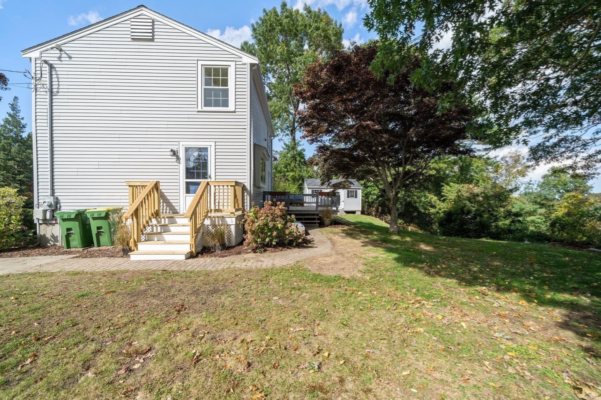 Single Family Residence at 32 Grandview Dr, Plymouth MA 02360, Plymouth, photo 11 of 39