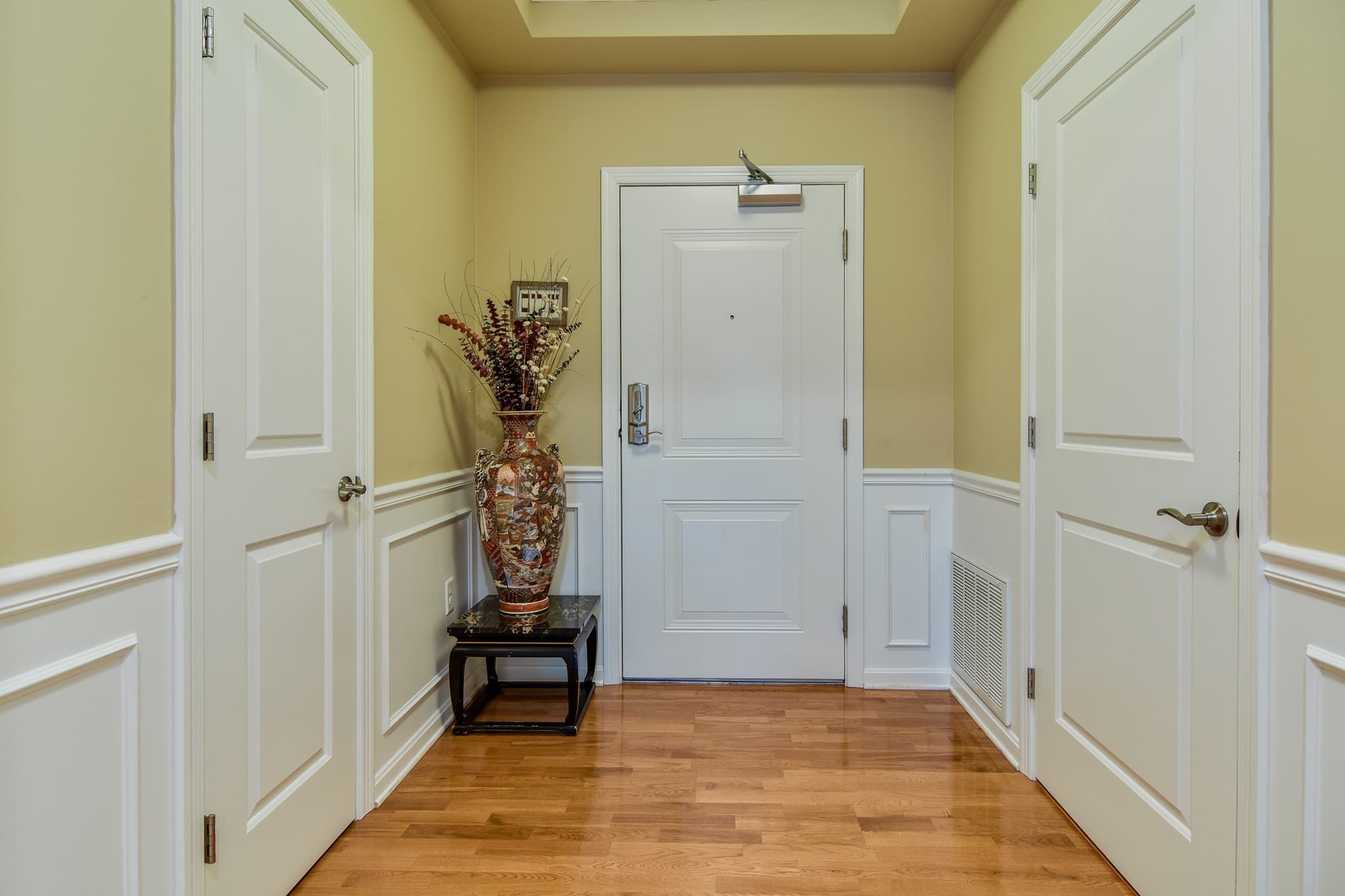 Condominium at 11 Morgan Drive # 408, Natick MA 01760, Natick, photo 3 of 28