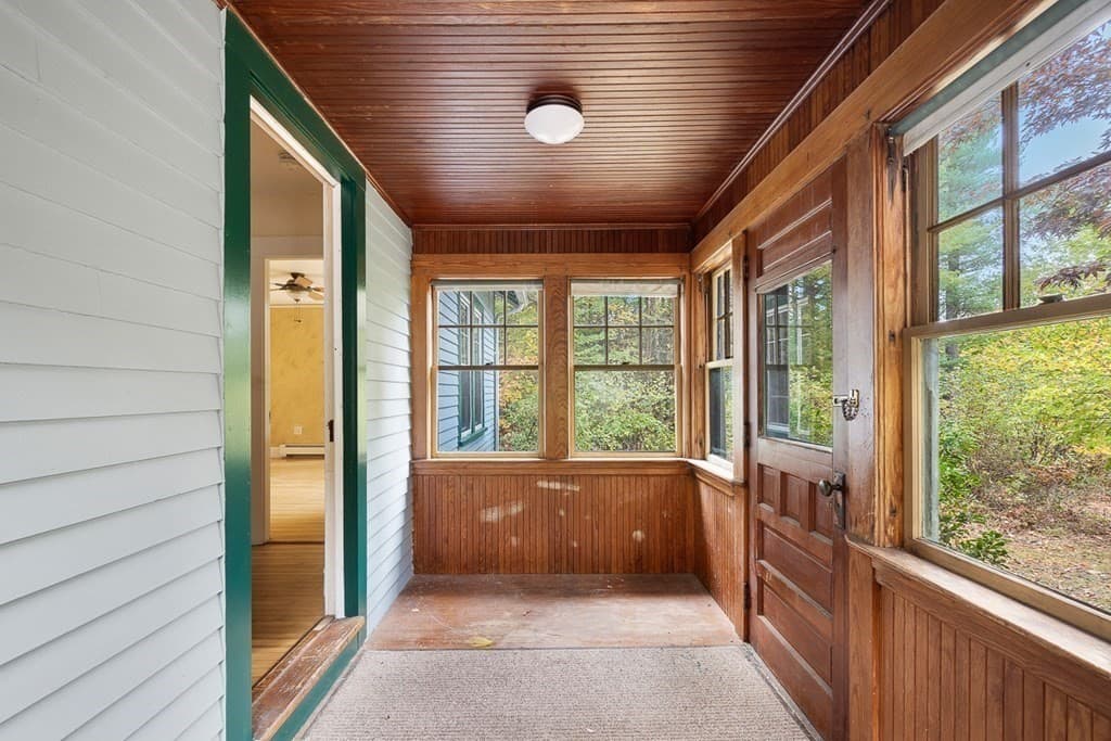 Single Family Residence at 509 Ashby State Rd, Fitchburg MA 01420, Fitchburg, photo 3 of 42