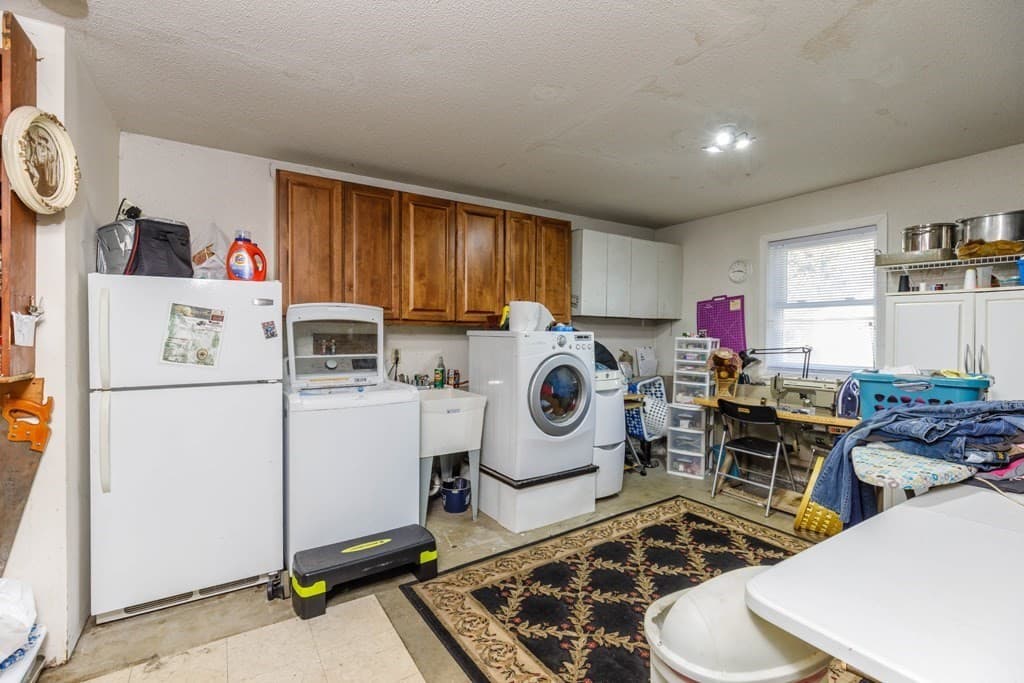 Single Family Residence at 41 Korsholm Avenue, Gardner MA 01440, Gardner, photo 16 of 25