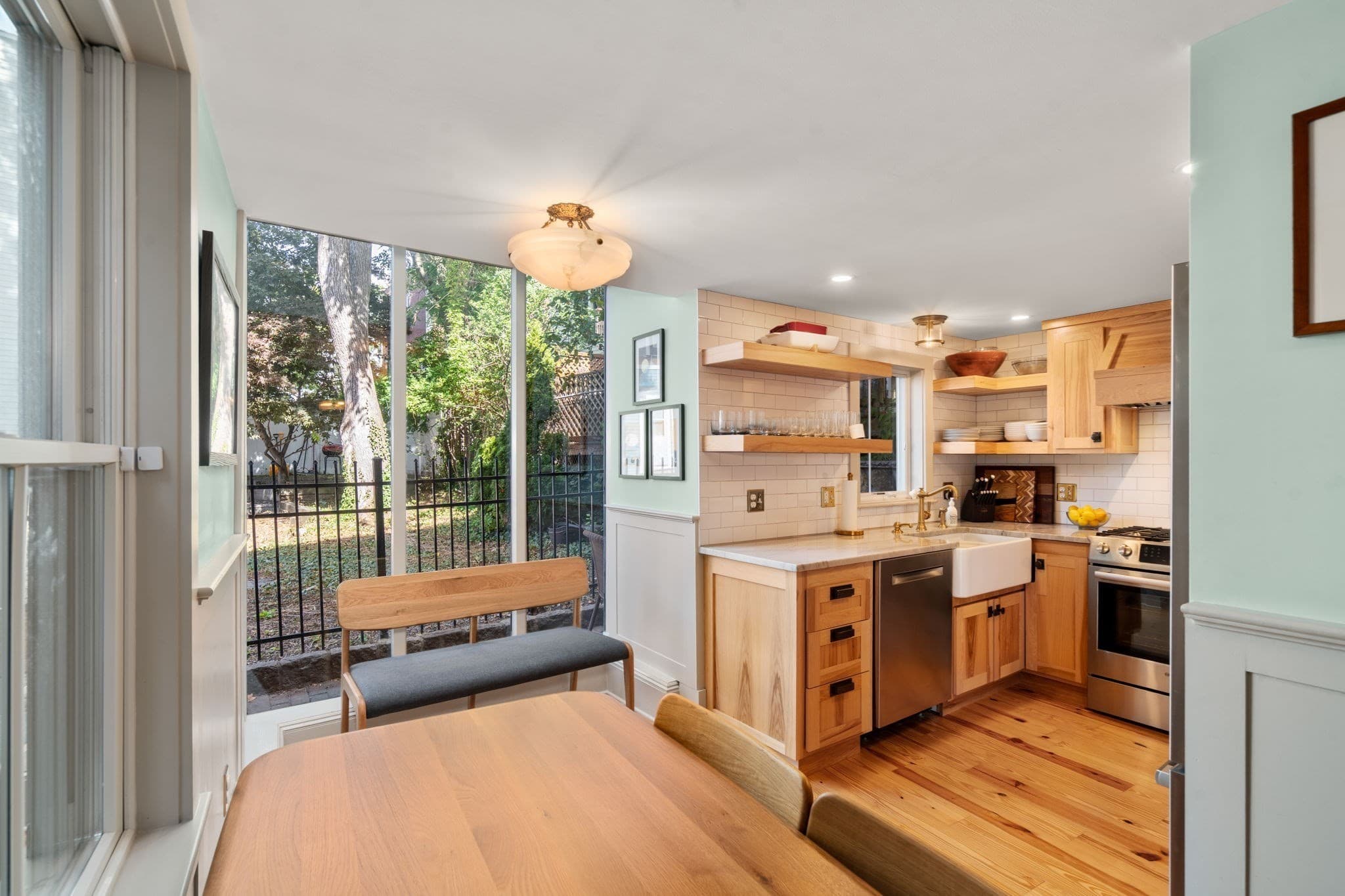 Single Family Residence at 281 1/2 Main Street, Boston MA 02129, Boston, photo 5 of 26