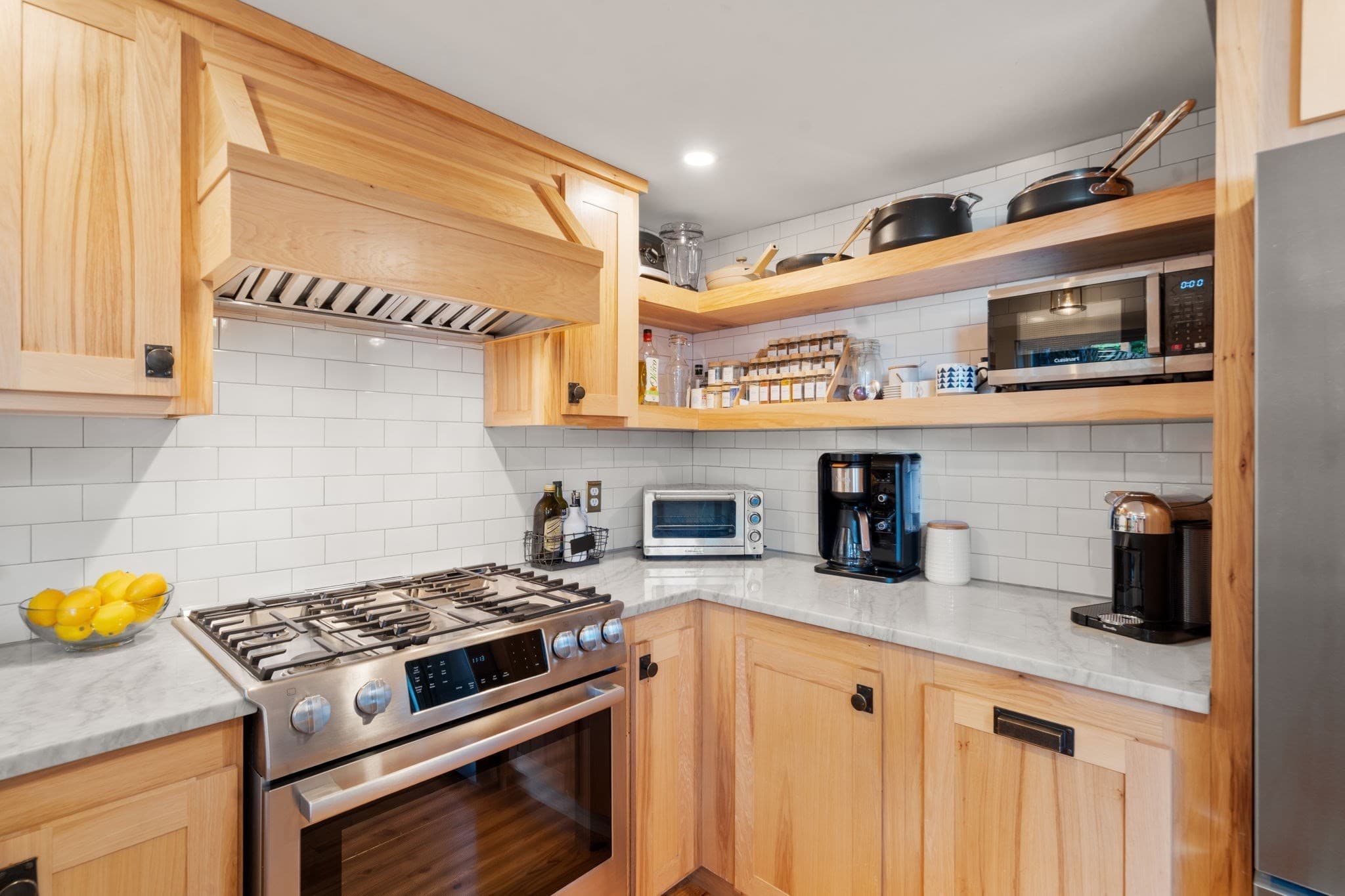 Single Family Residence at 281 1/2 Main Street, Boston MA 02129, Boston, photo 9 of 26