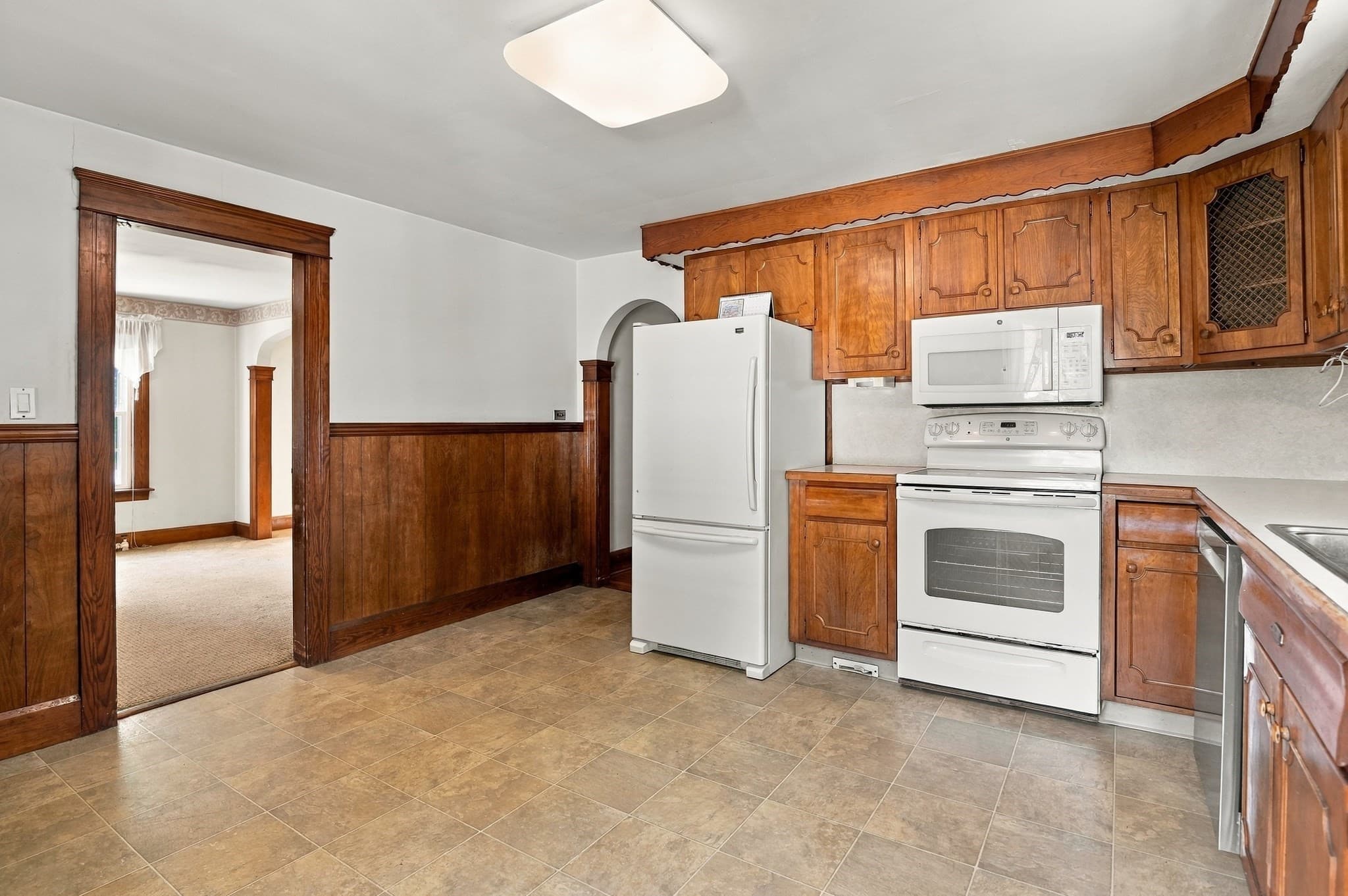 Single Family Residence at 416 Rochdale St, Auburn MA 01501, Auburn, photo 13 of 40