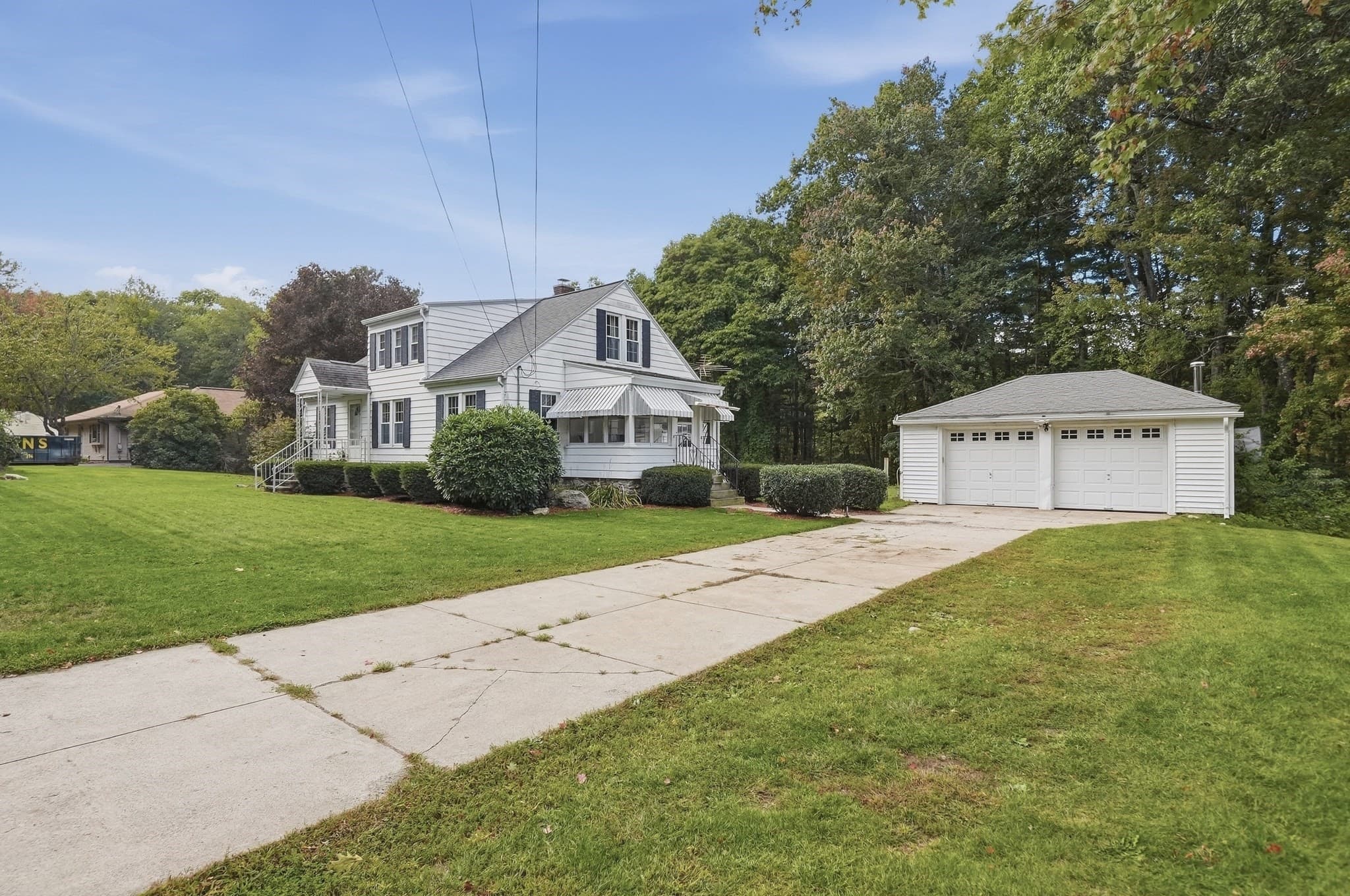 Single Family Residence at 416 Rochdale St, Auburn MA 01501, Auburn, photo 5 of 40