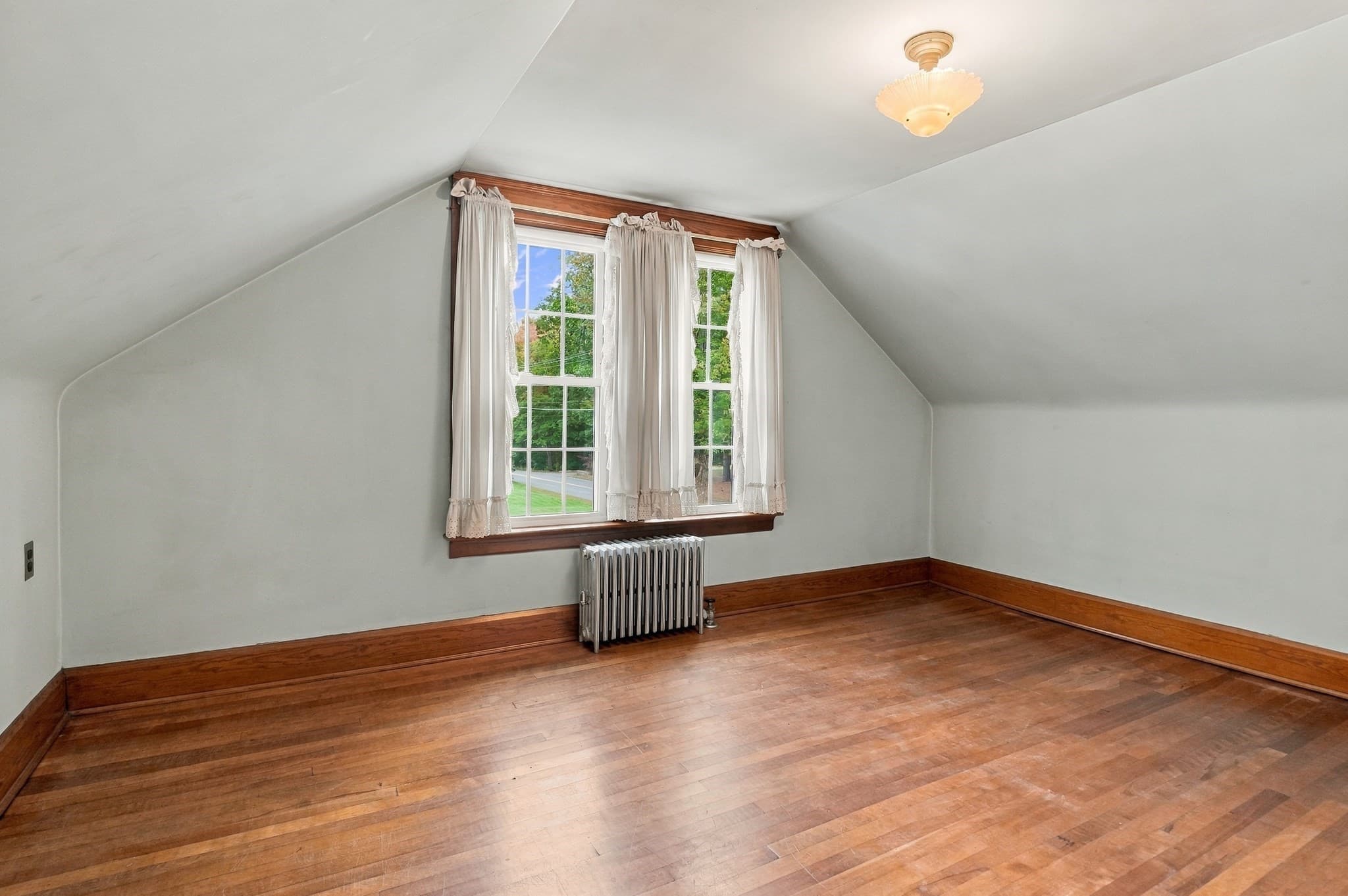 Single Family Residence at 416 Rochdale St, Auburn MA 01501, Auburn, photo 38 of 40