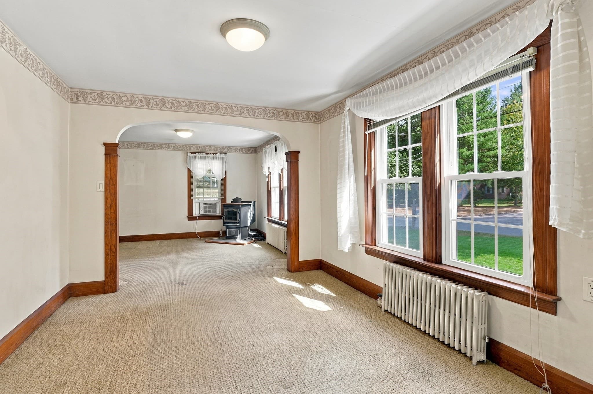 Single Family Residence at 416 Rochdale St, Auburn MA 01501, Auburn, photo 18 of 40