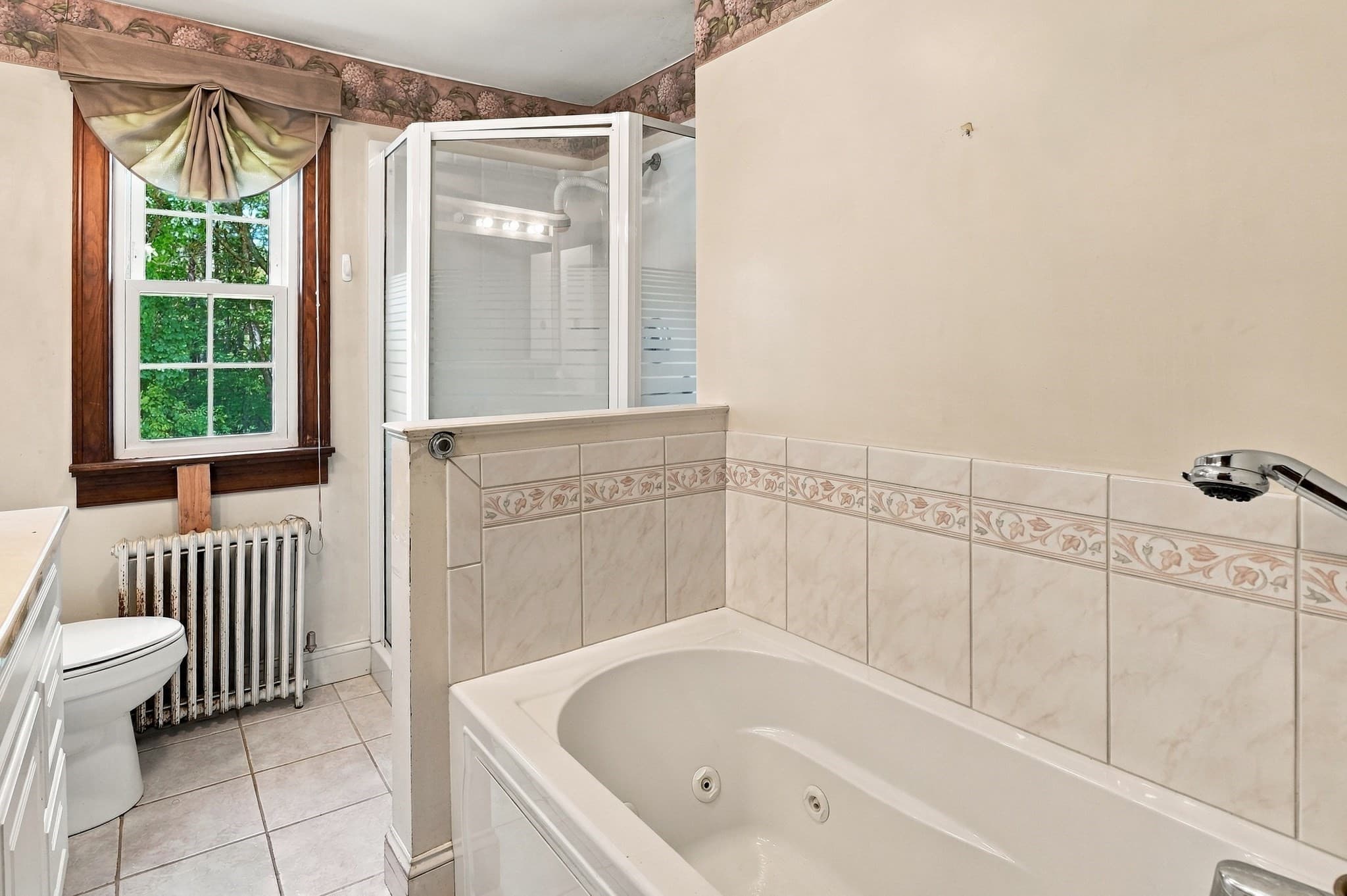 Single Family Residence at 416 Rochdale St, Auburn MA 01501, Auburn, photo 29 of 40