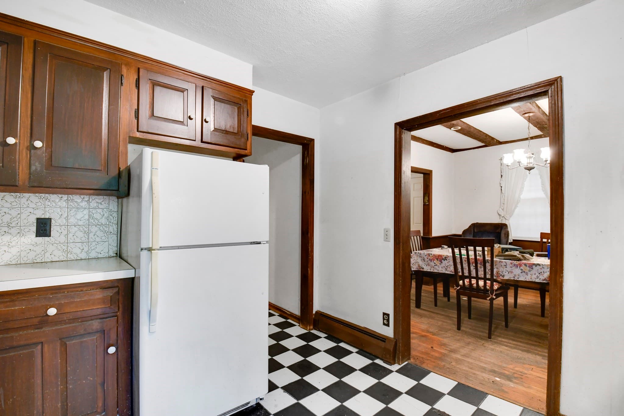 Single Family Residence at 18 School House Rd, Sandown NH 03873, Sandown, photo 18 of 33