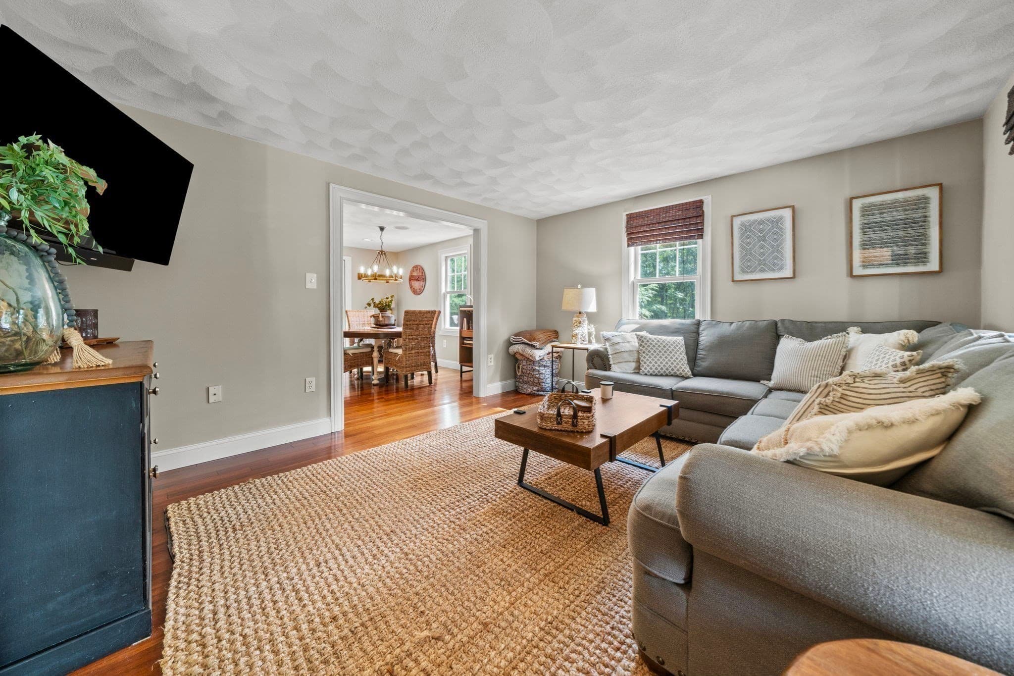 Single Family Residence at 26 Elizabeth Street, Amesbury MA 01913, Amesbury, photo 10 of 42